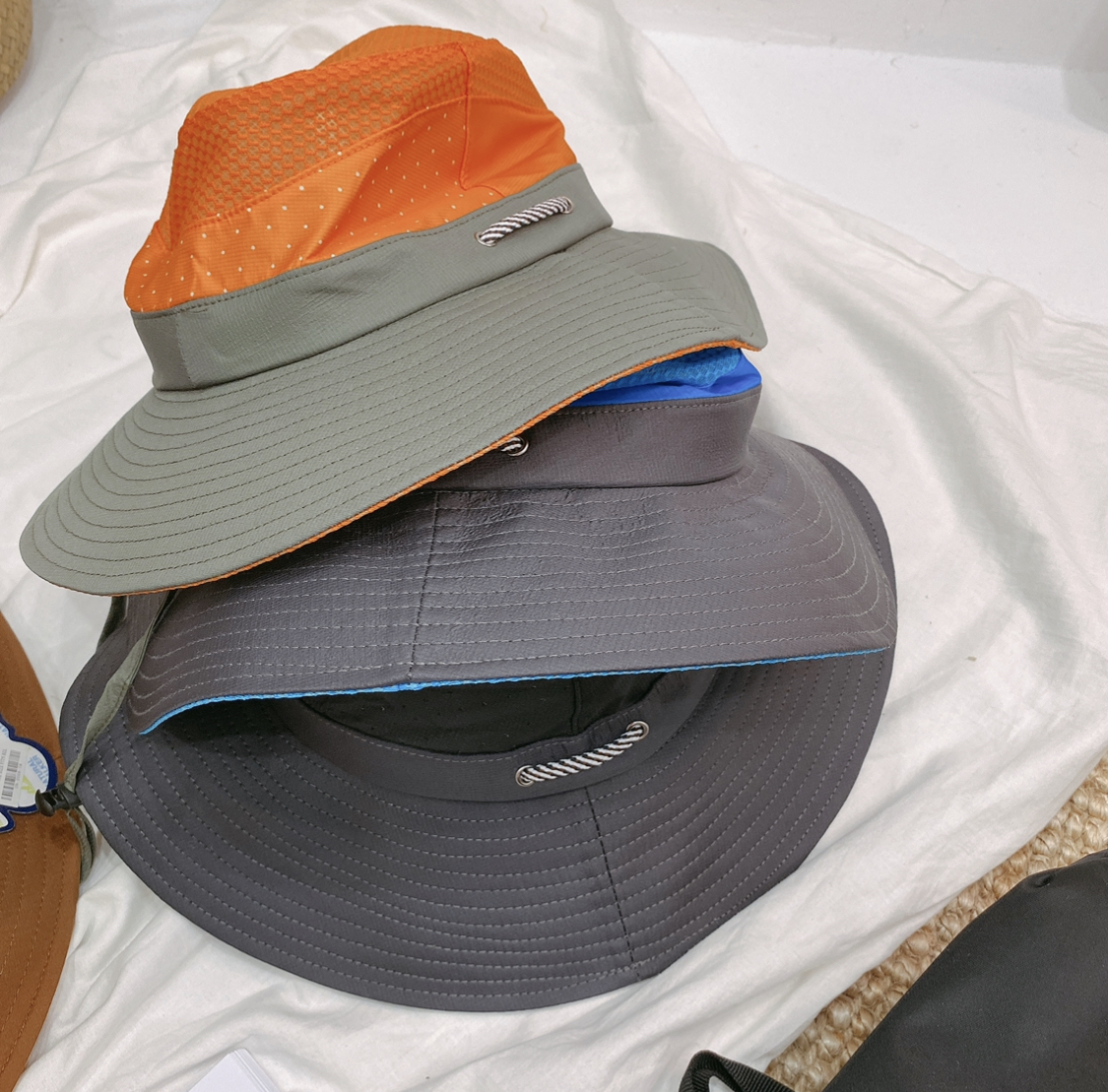 色塊透氣奔泥帽/漁夫帽/三色