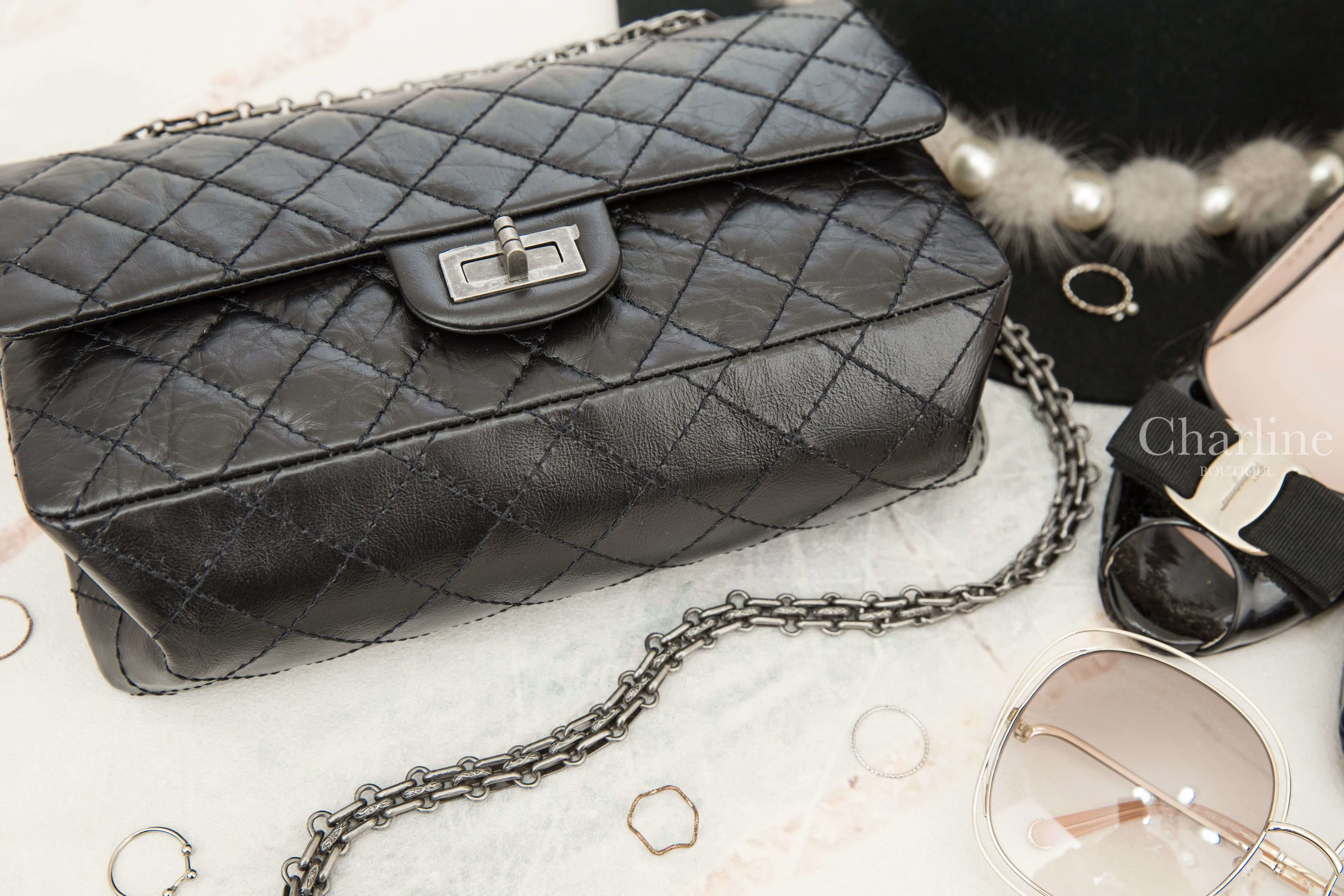 Chanel 2.55 Handbag 黑色銀釦仿舊銀鍊牛皮菱格紋肩背包-Charline Boutique 精品代購