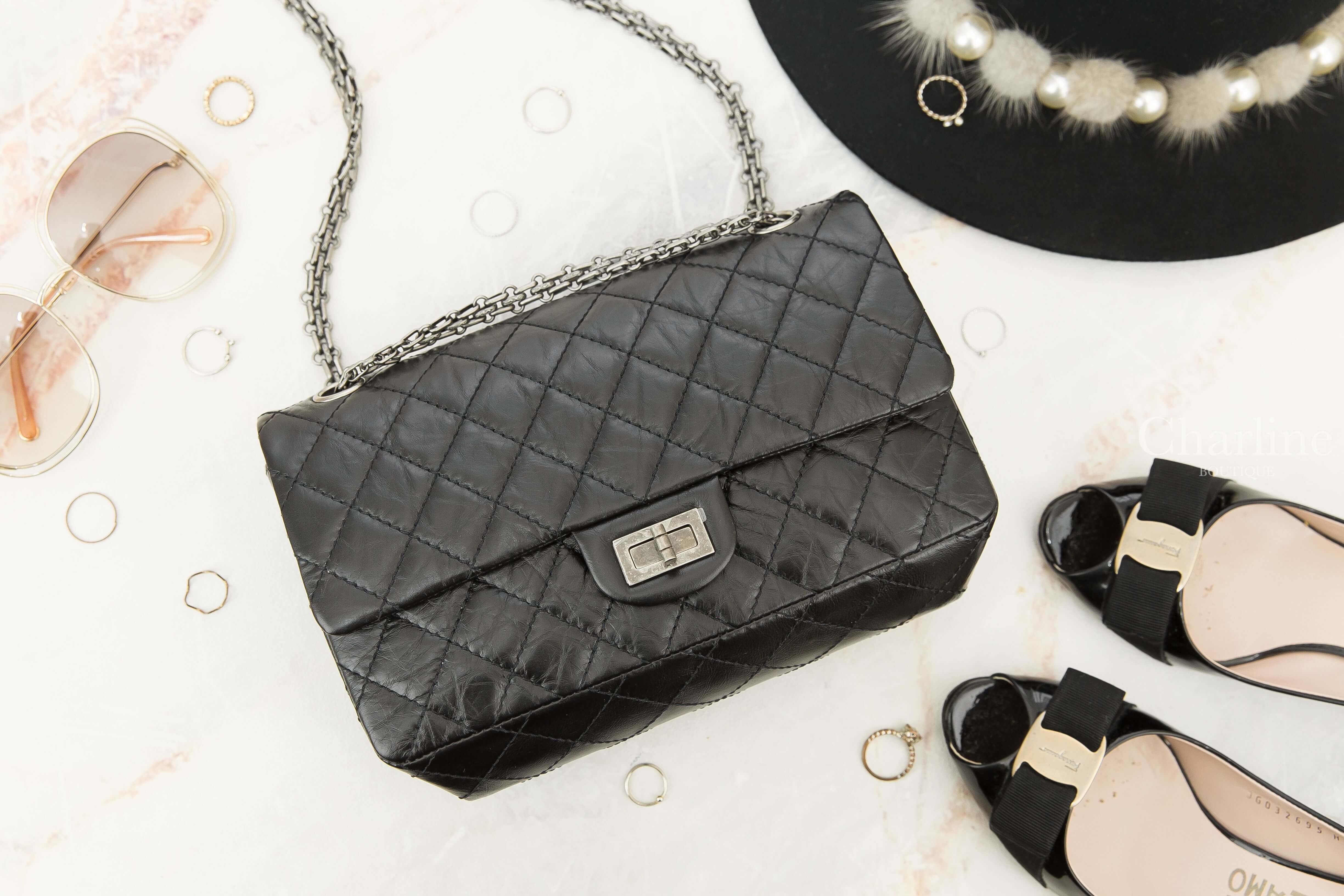 Chanel 2.55 Handbag 黑色銀釦仿舊銀鍊牛皮菱格紋肩背包-Charline Boutique 精品代購