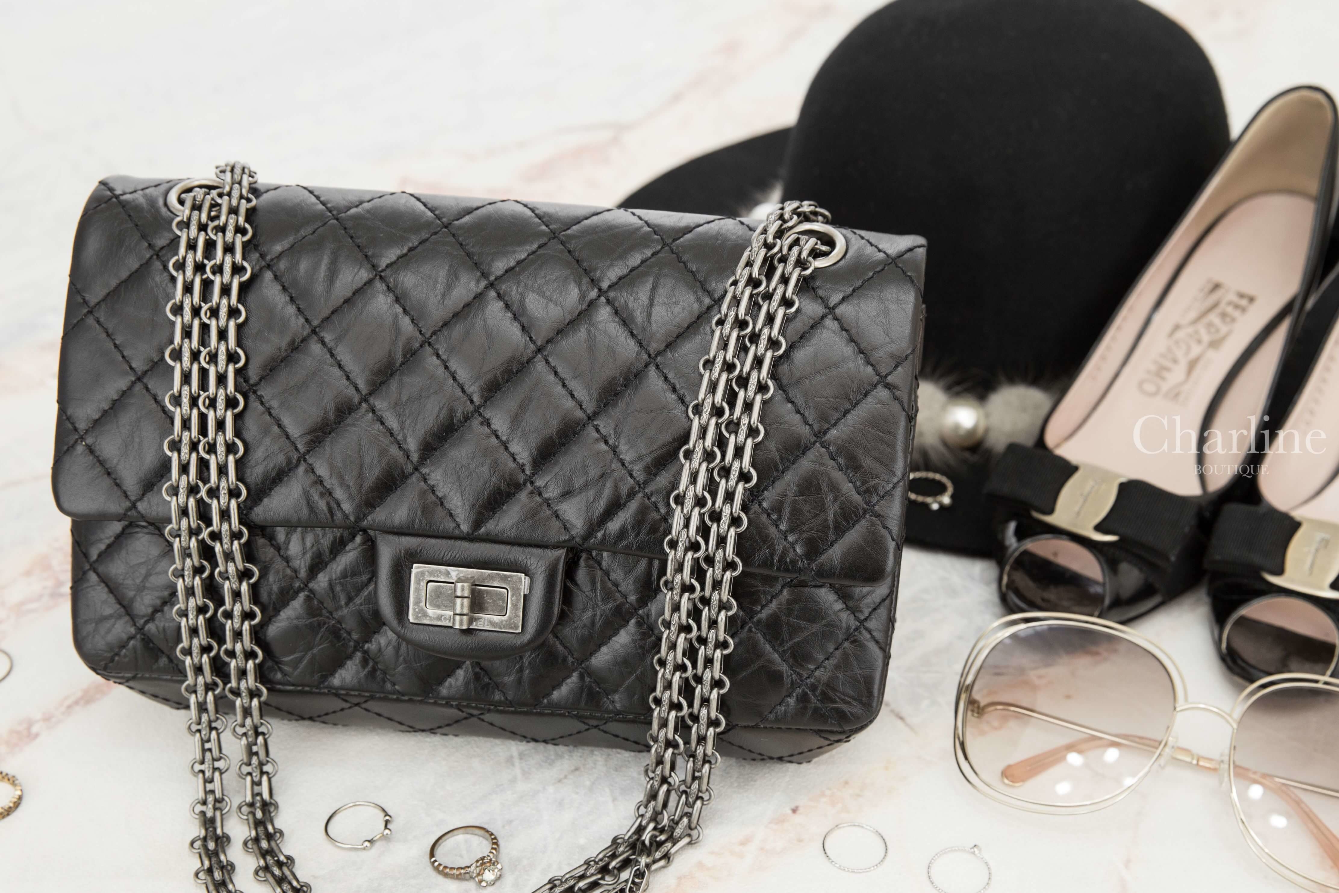 Chanel 2.55 Handbag 黑色銀釦仿舊銀鍊牛皮菱格紋肩背包-Charline Boutique 精品代購