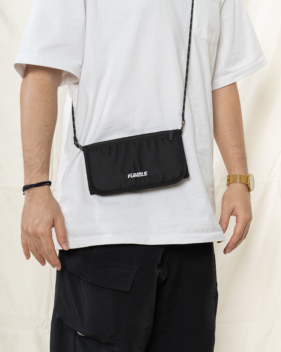 【絕版小品】GIVE AS GOOD AS ONE GETS Shoulder Bags (Black)