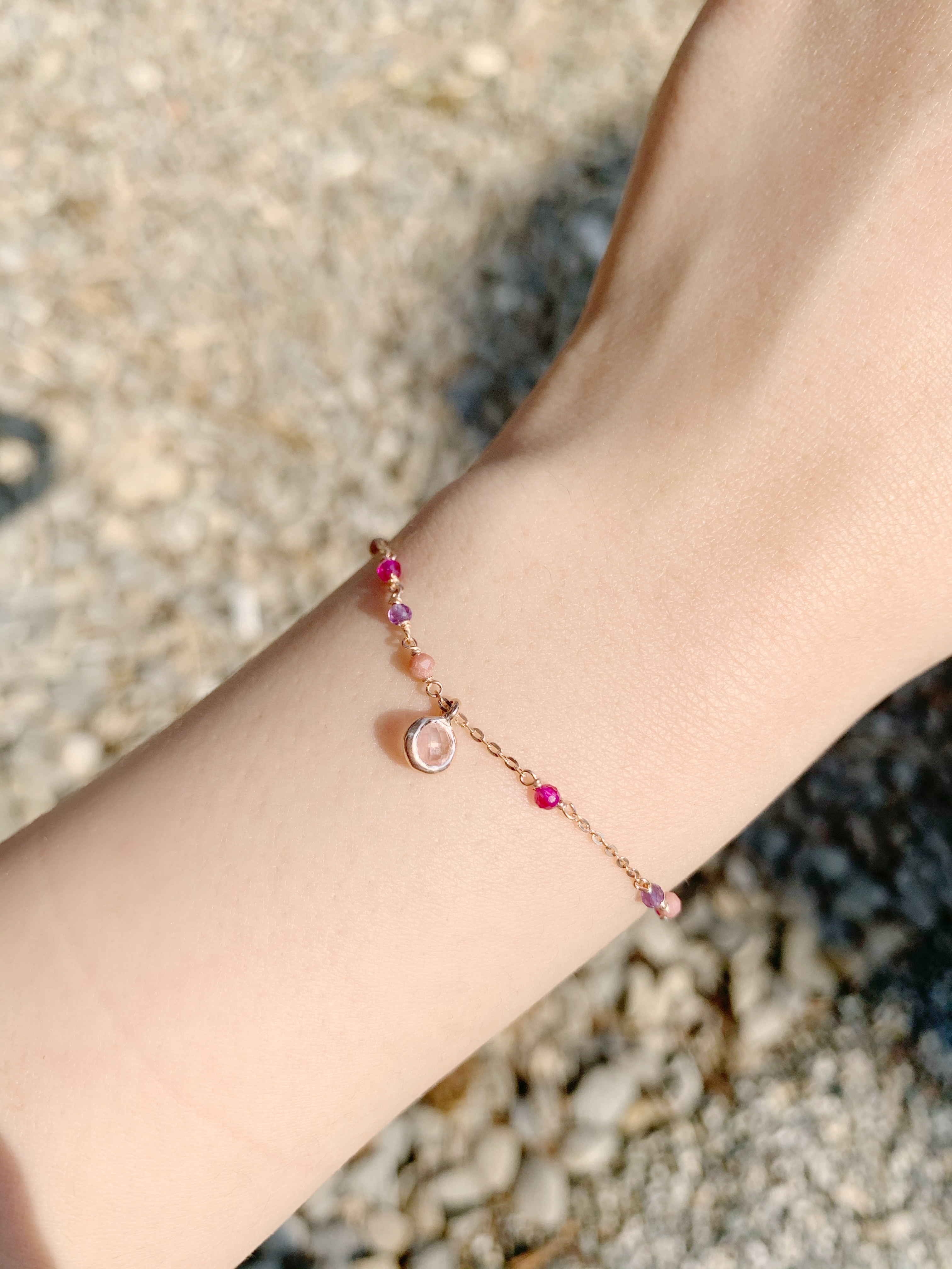 小圓粉晶花園寶石手鍊