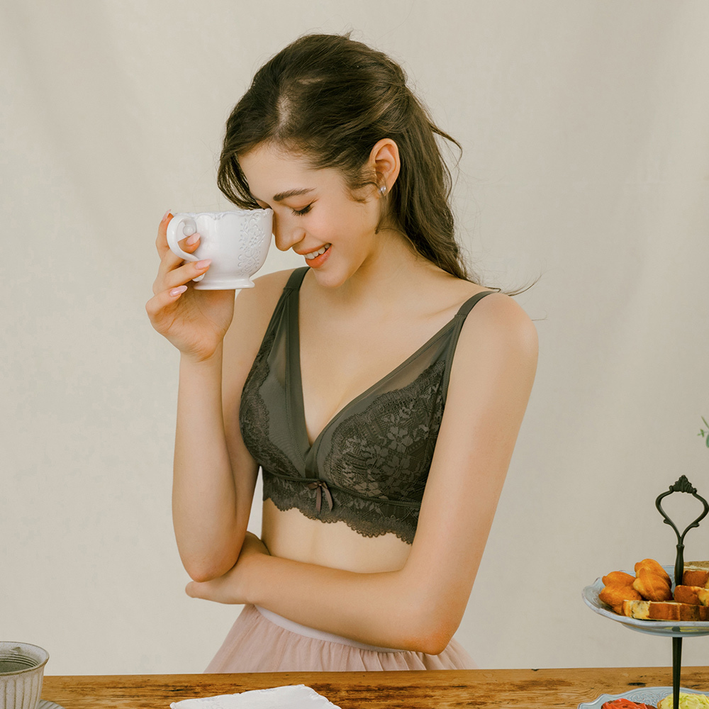 Olivia【曖昧系列-酒糖巧克力戀人】無鋼圈復古鉤花網眼滾邊內衣-墨綠(75-90、B~E)