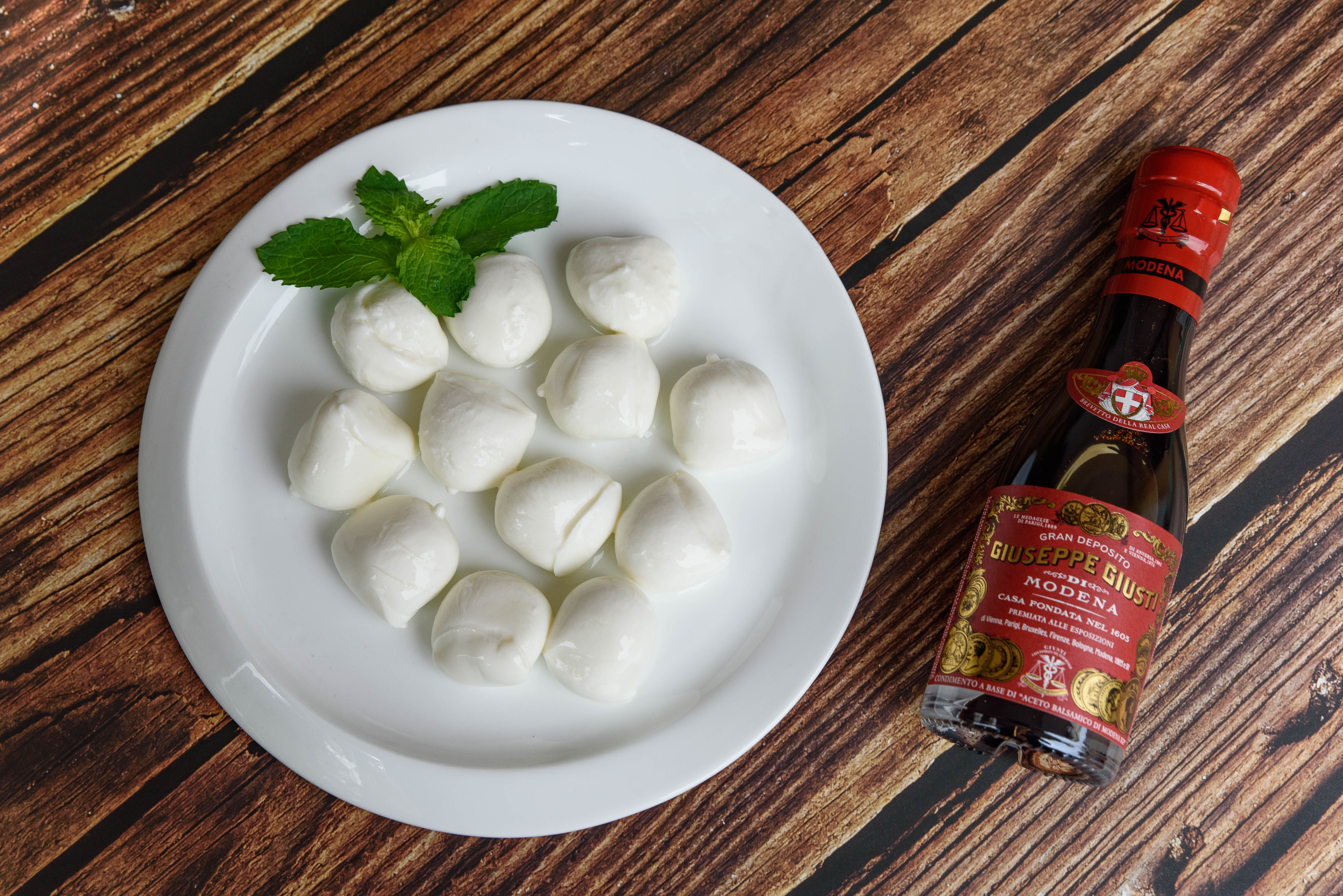 3 Gold Medals Giusti Modena Balsamic Vinegar Aged 12 Years