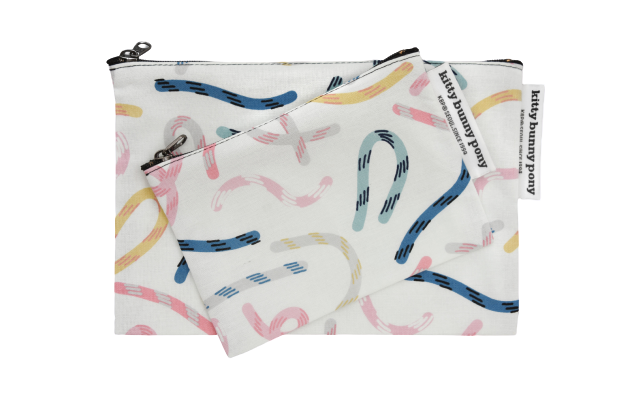 kbp Curly Pouch（捲曲圖案）小布包一套（中、小型各一個）