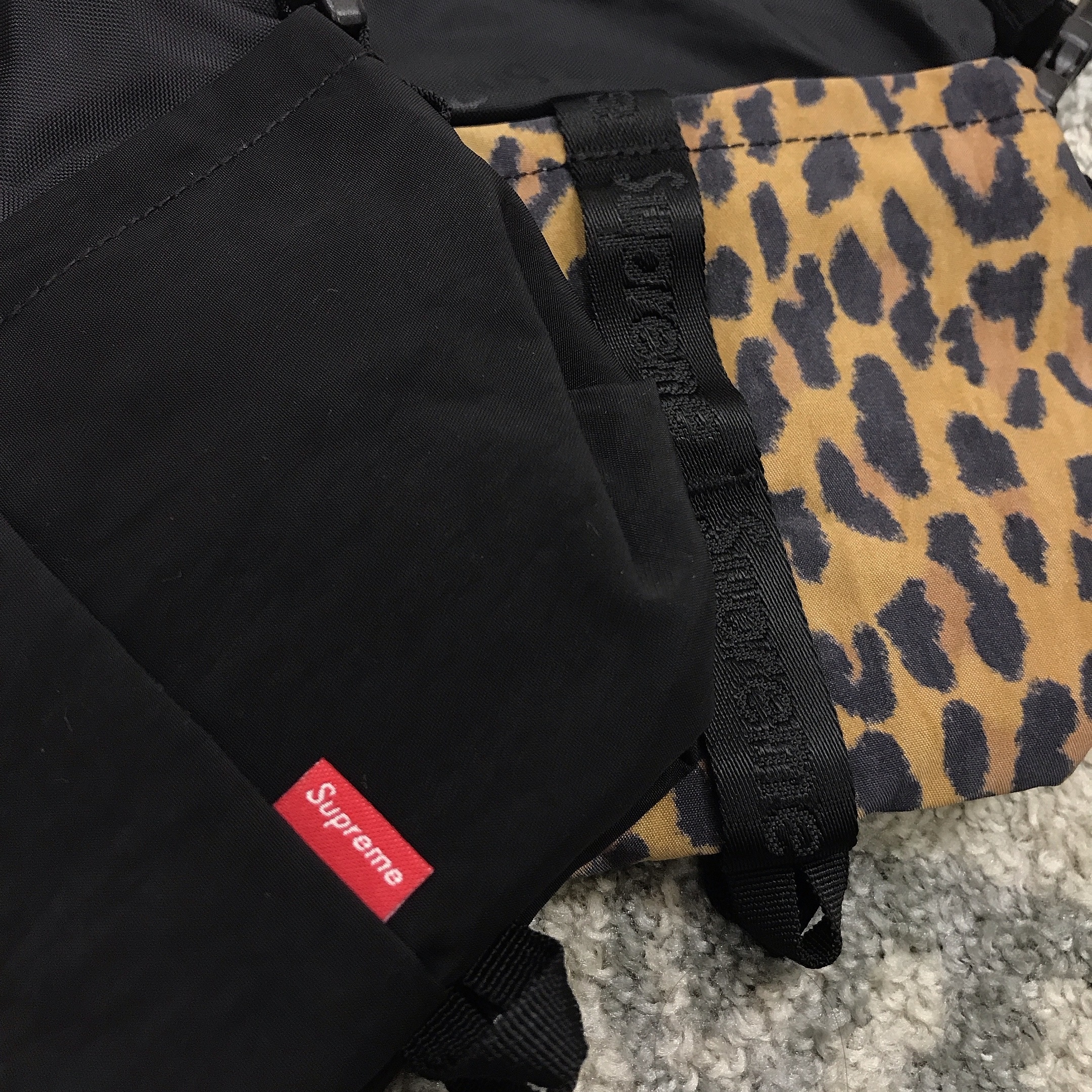 現貨｜Supreme 2020 FW Neck Pouch