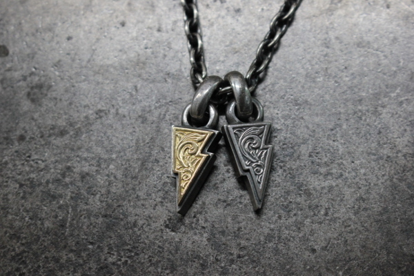 FCT-52稲妻上/卷吊墜