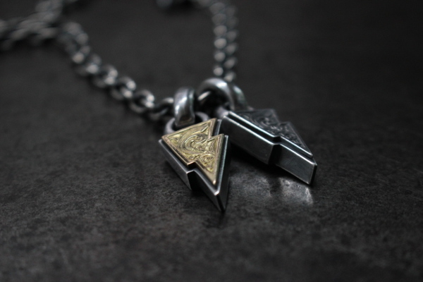 FCT-52稲妻上/卷吊墜