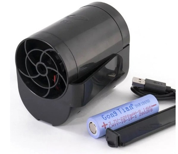 共田 F12 迷你旋風掛腰式芭蕉扇連 2200mAh 18650 電池