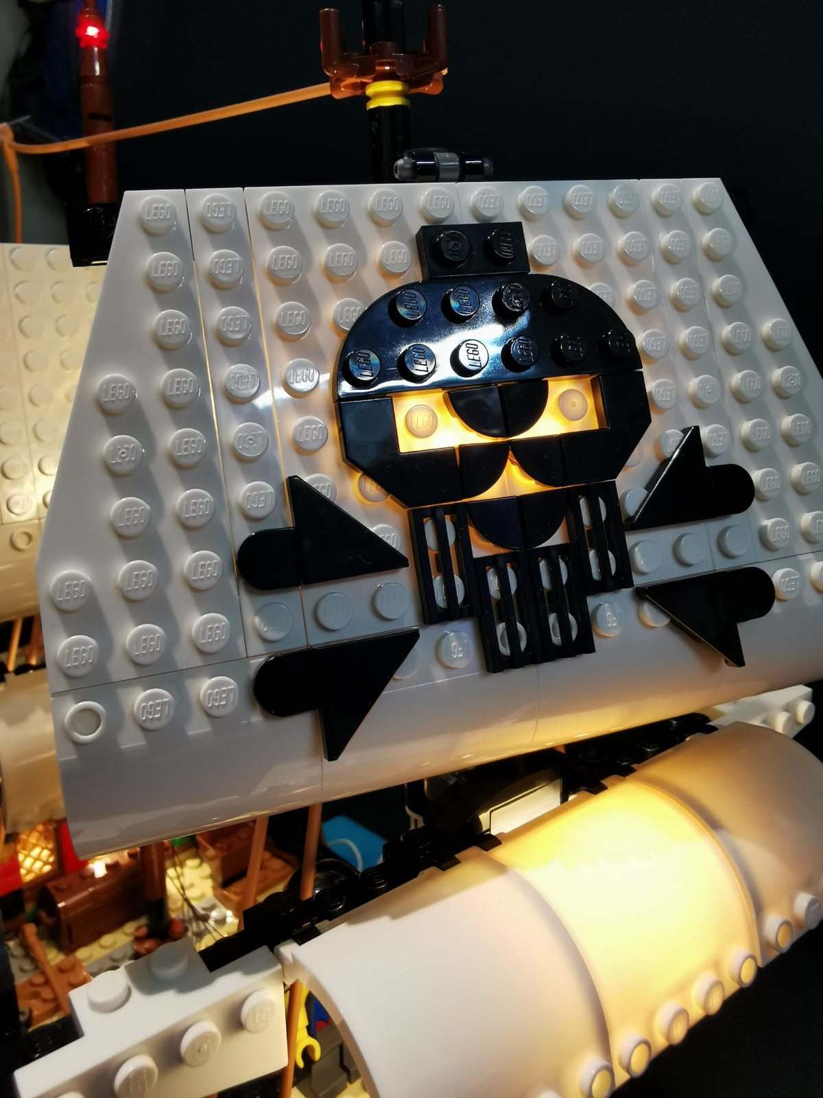 moc LED light for LEGO Creator 31109 : 海盜旅館