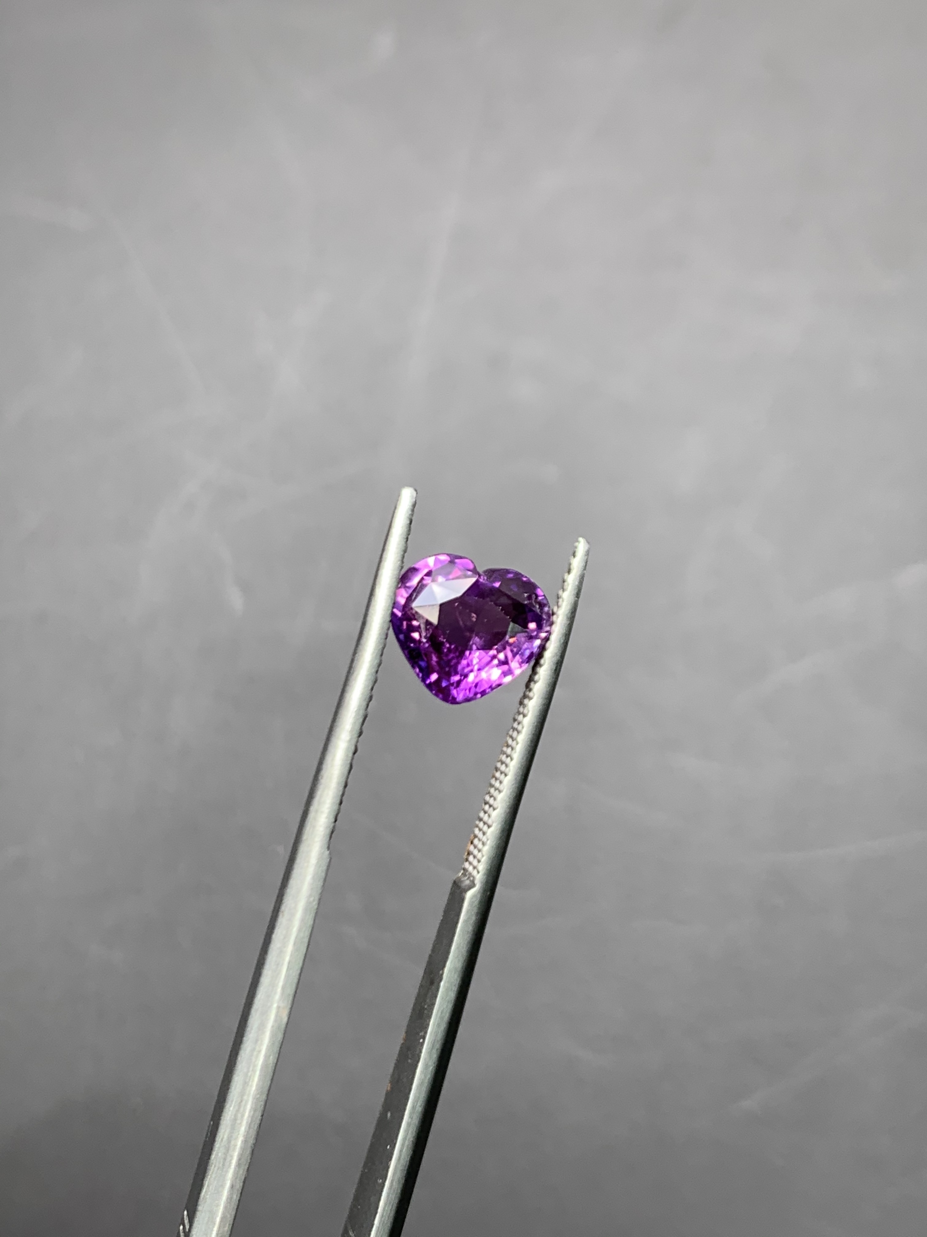 1.88ct 心形無燒紫色藍寶石