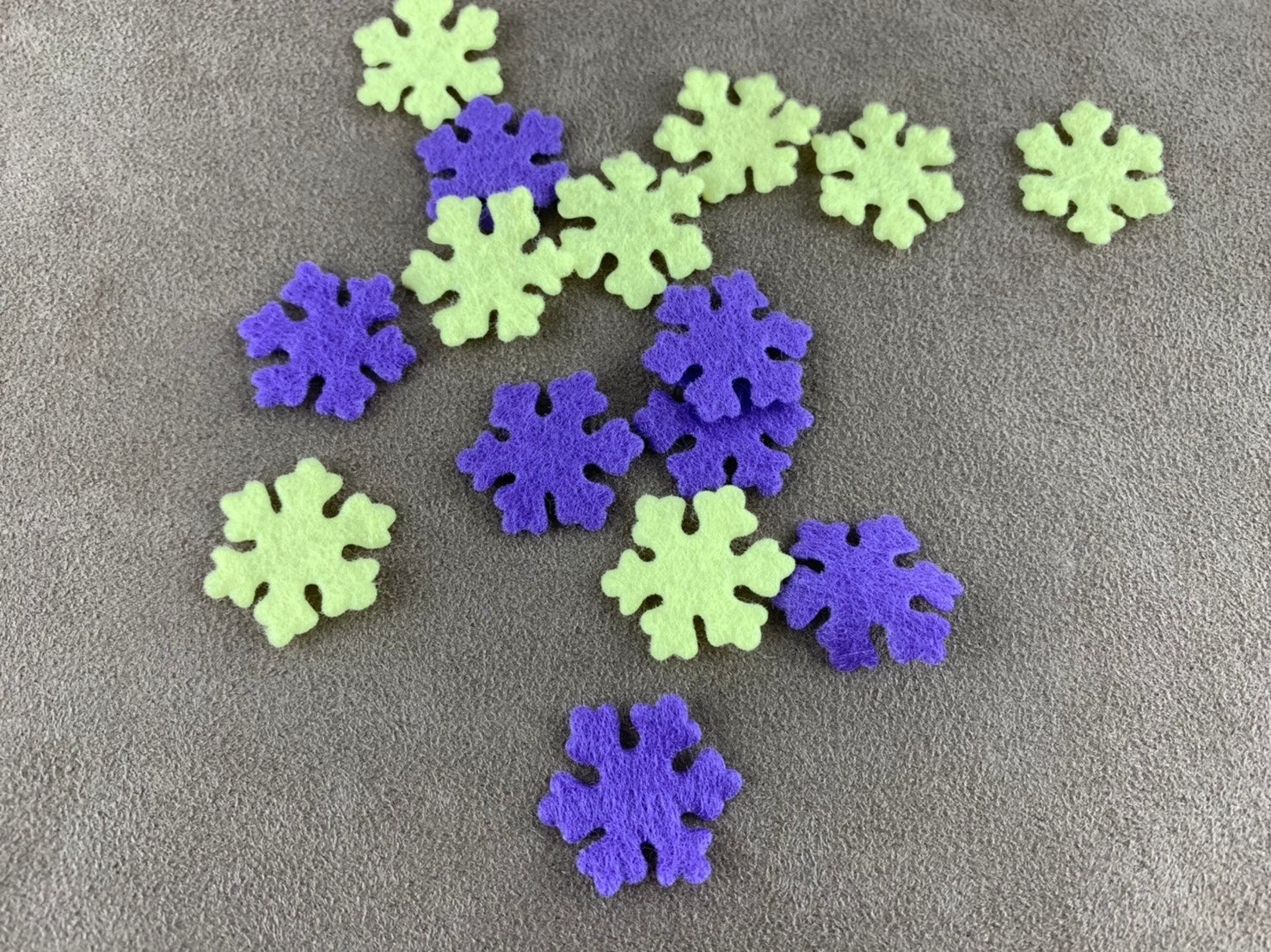 雪花造型 硬質不織布