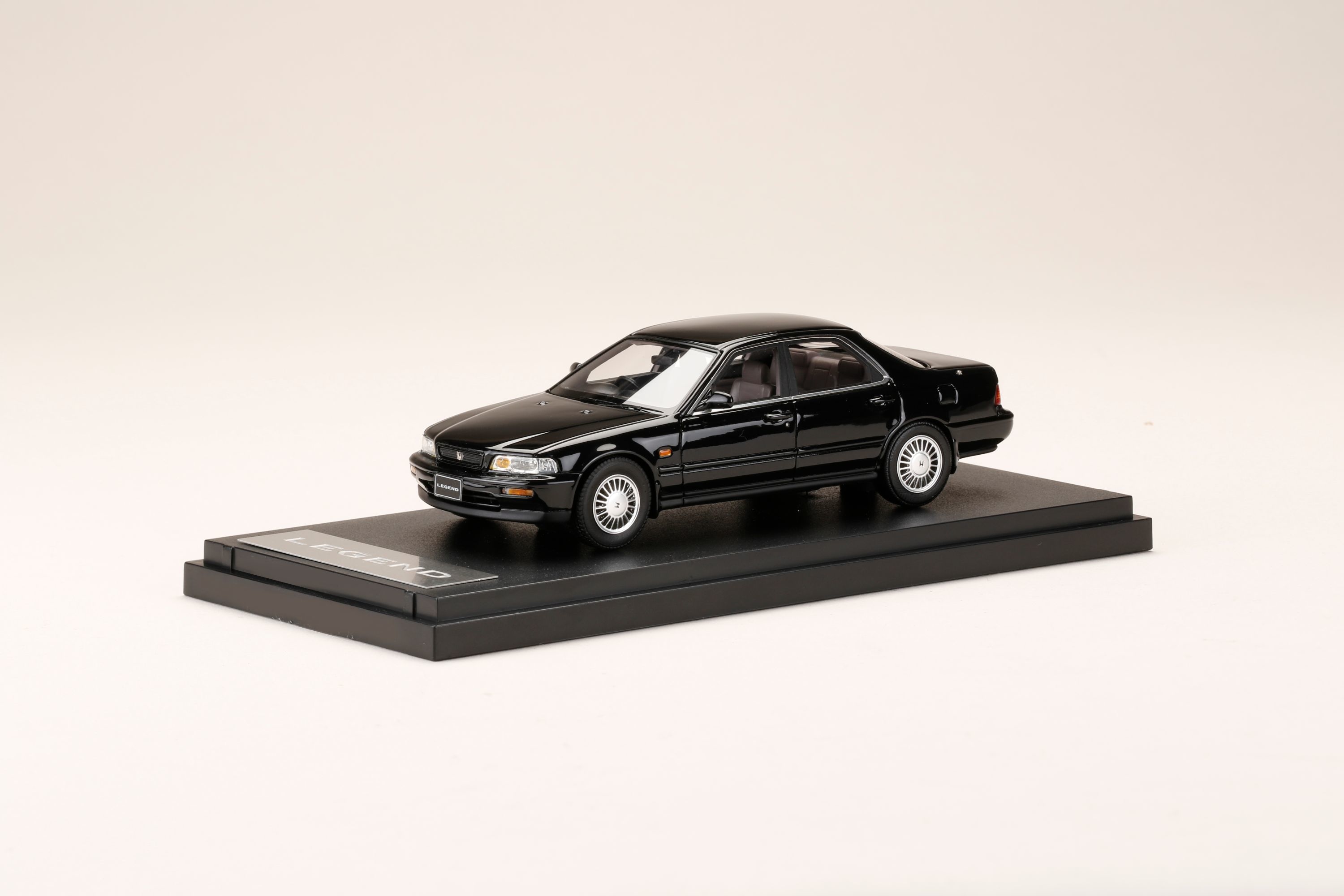 1/43 MARK43 Honda Legend α (KA7) Black (PM43142BK)