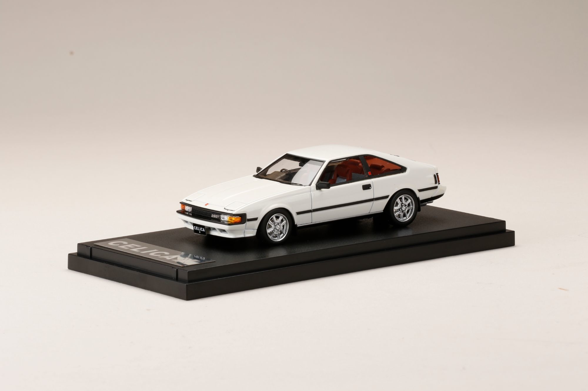 1/43 MARK43  Toyota CELICA XX (A60) 2.8GT-LIMITED 1983 Super White (PM43138W)