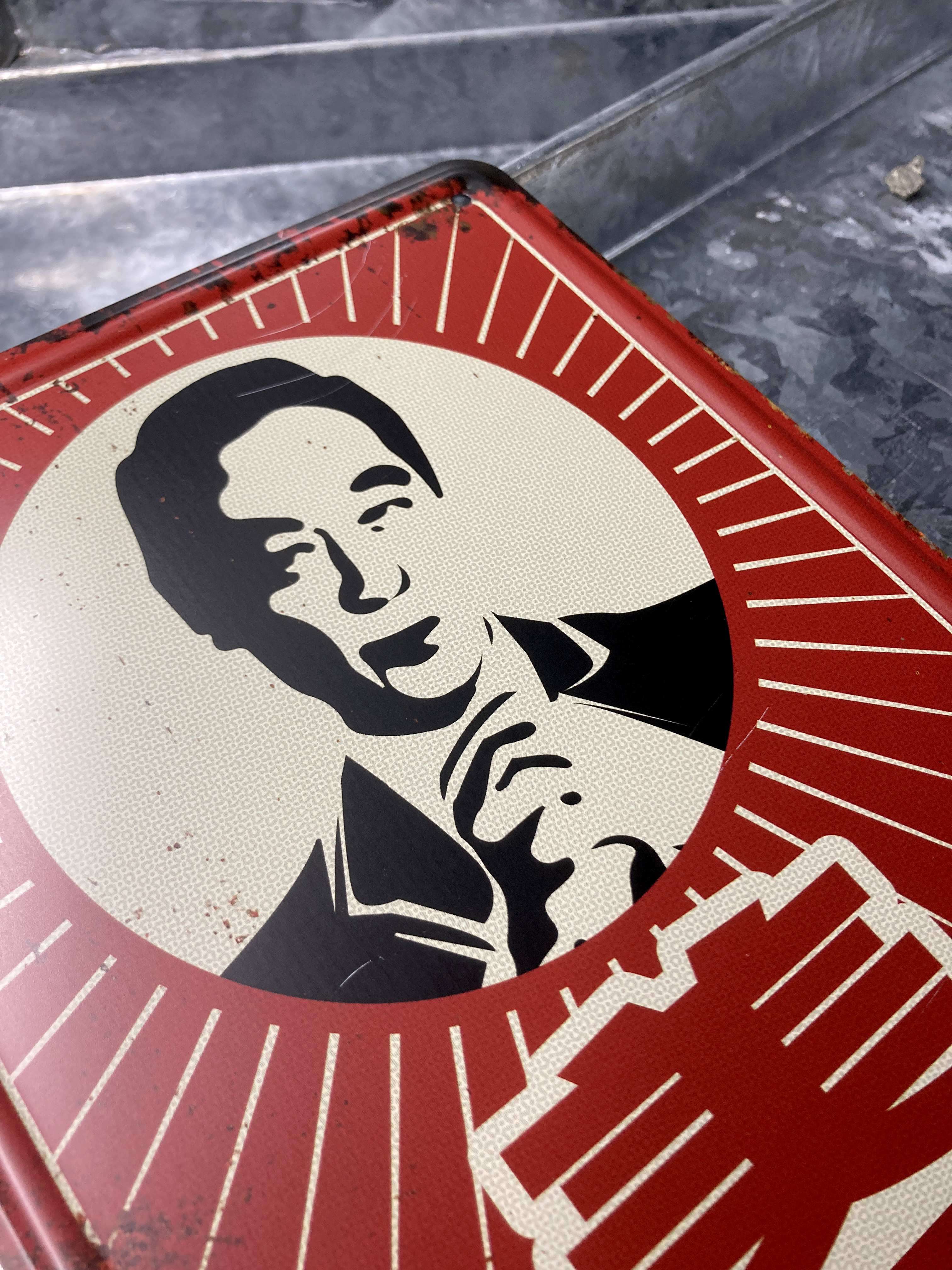 IP018 -《美圓發財》鐵牌製品