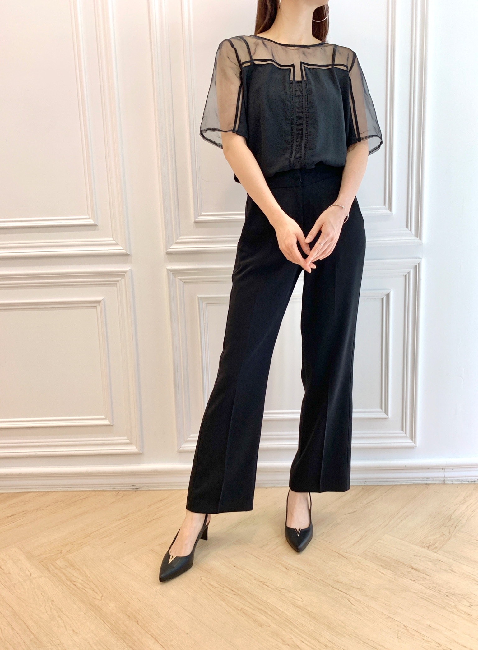 半透視紗質短袖上衣