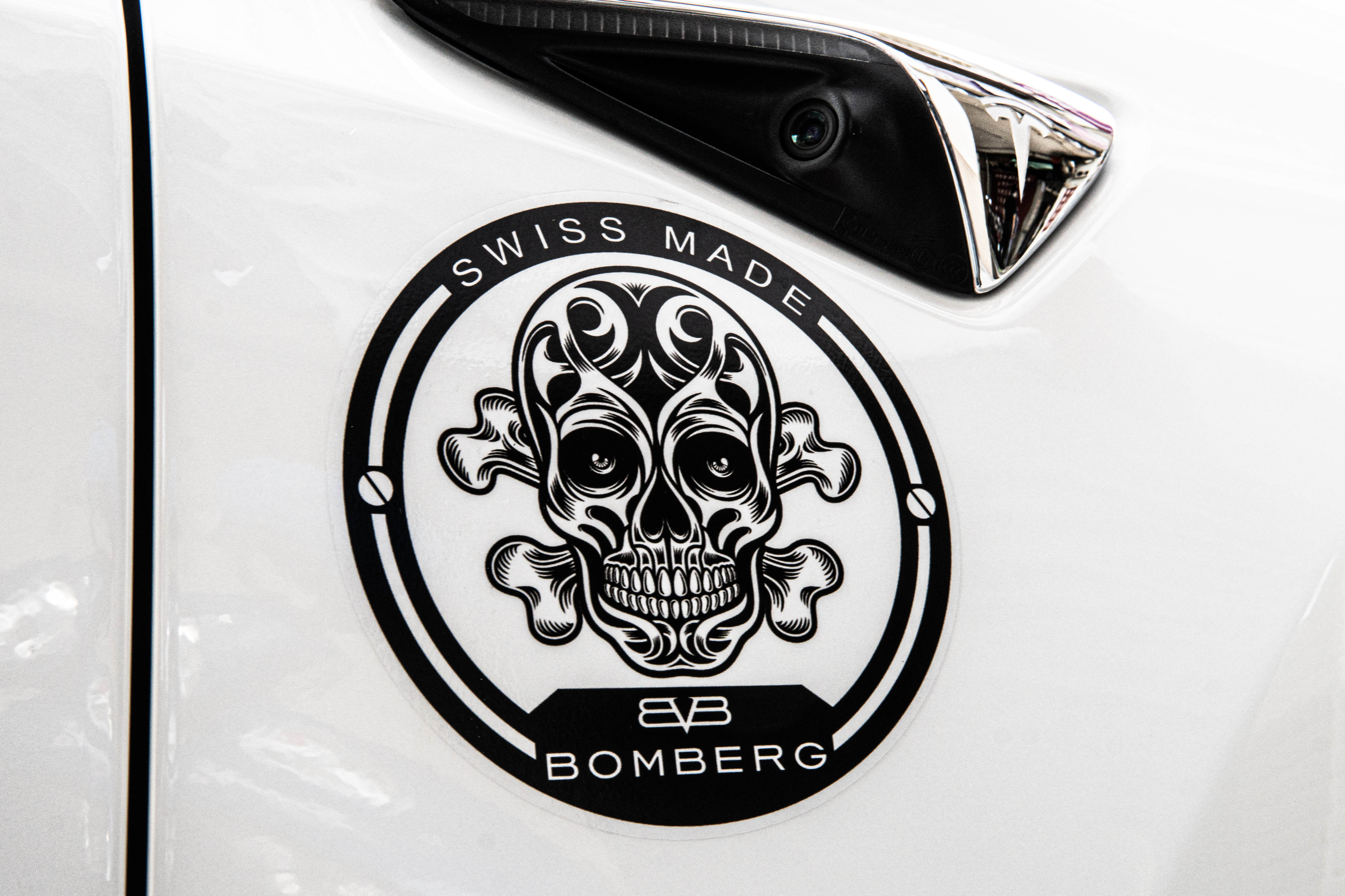 【免運】BOMBERG  獨家設計 UV直噴 骷髏車貼  (1組 2入)