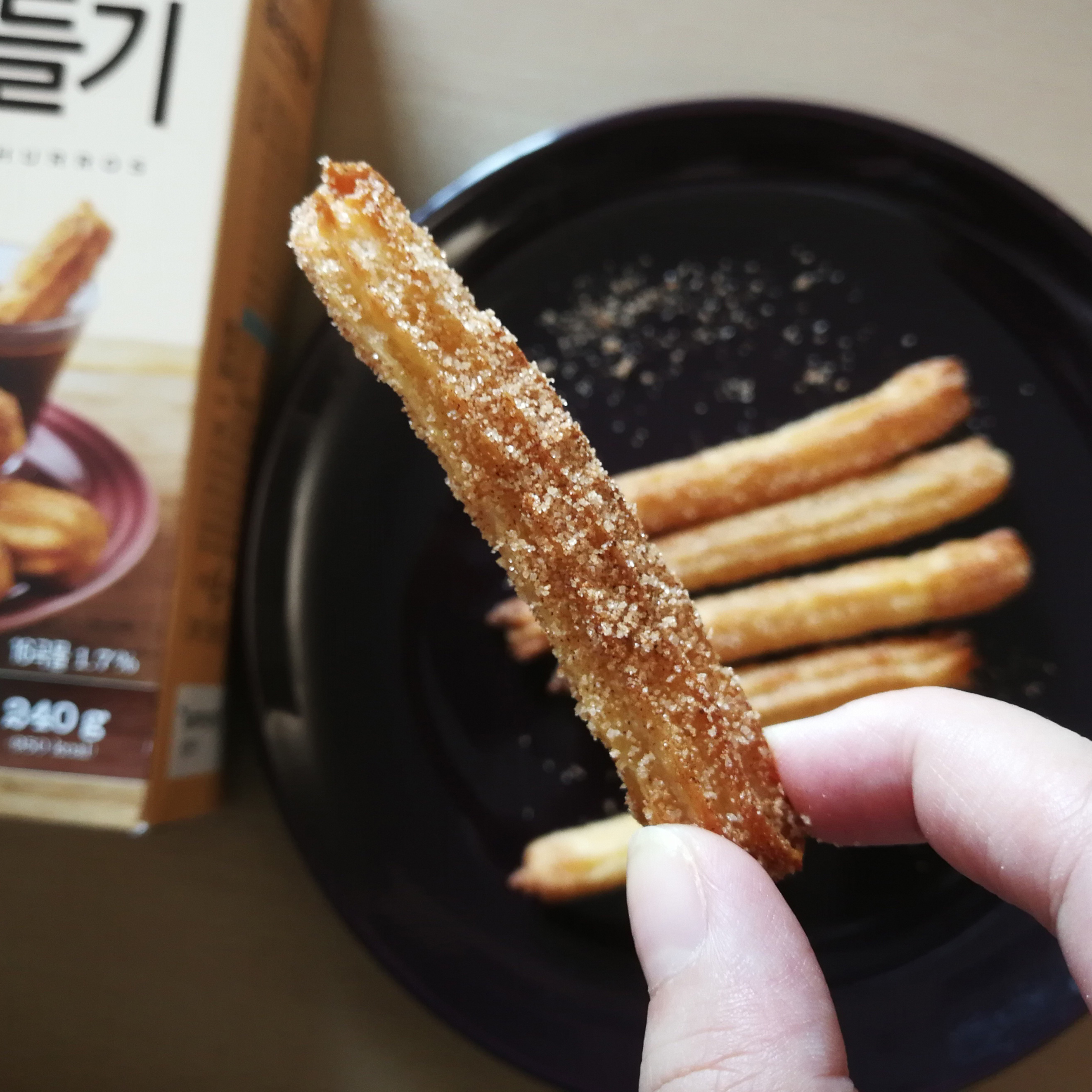 Churros配玉桂糖