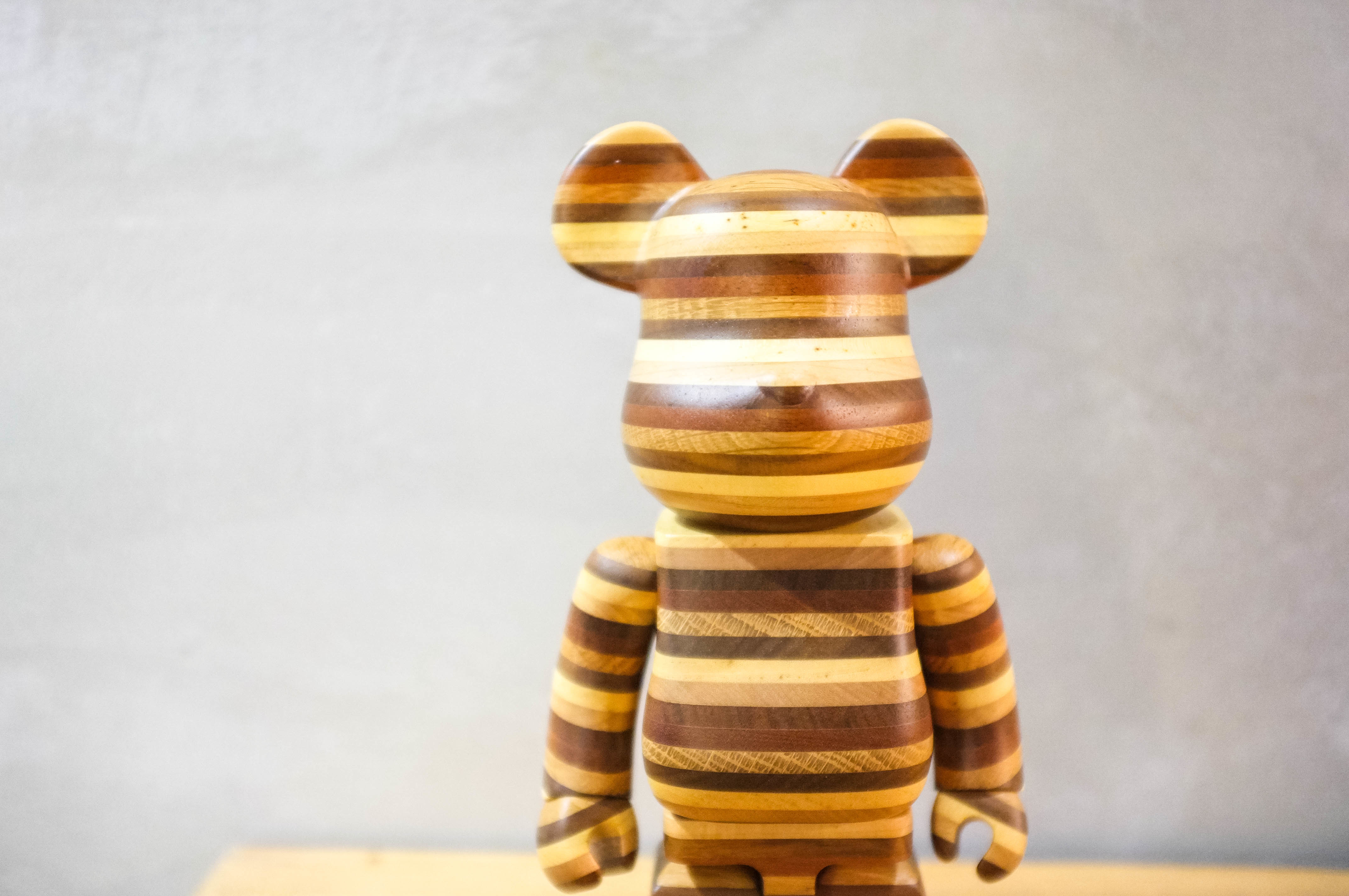 【車庫服飾】Bearbrick 400% Medicom Toy KARIMOKU Horizon WOOD 條紋木頭熊