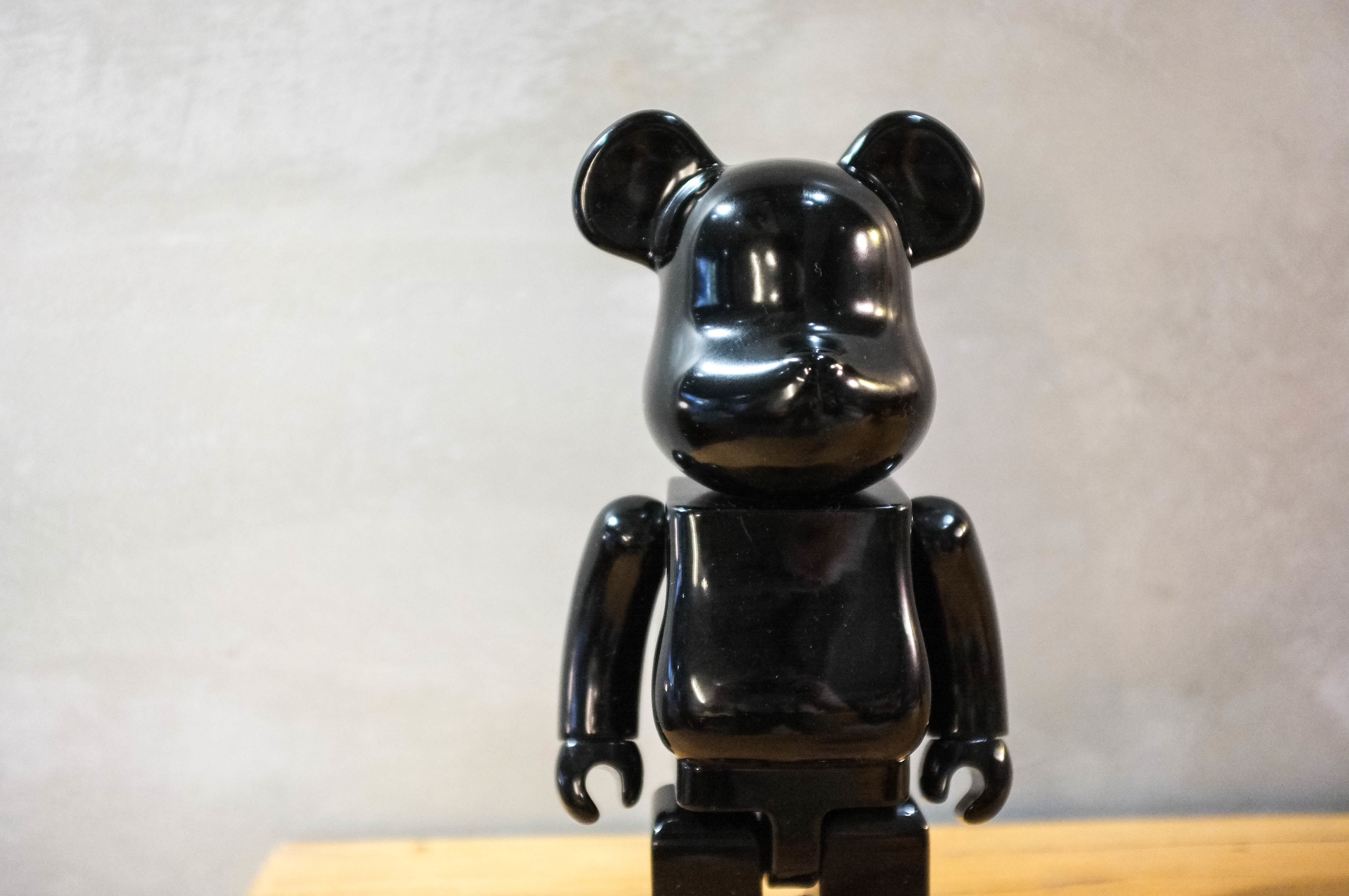 【車庫服飾】Bearbrick 400% Medicom Toy BLACK WOOD 鋼琴鏡面 黑木頭熊