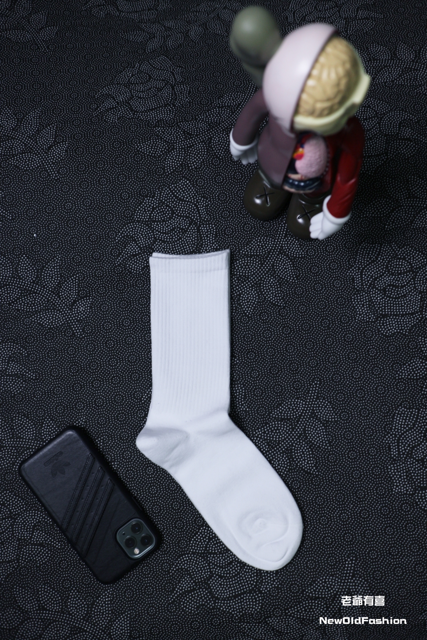 『新品上市』重磅全素高筒襪