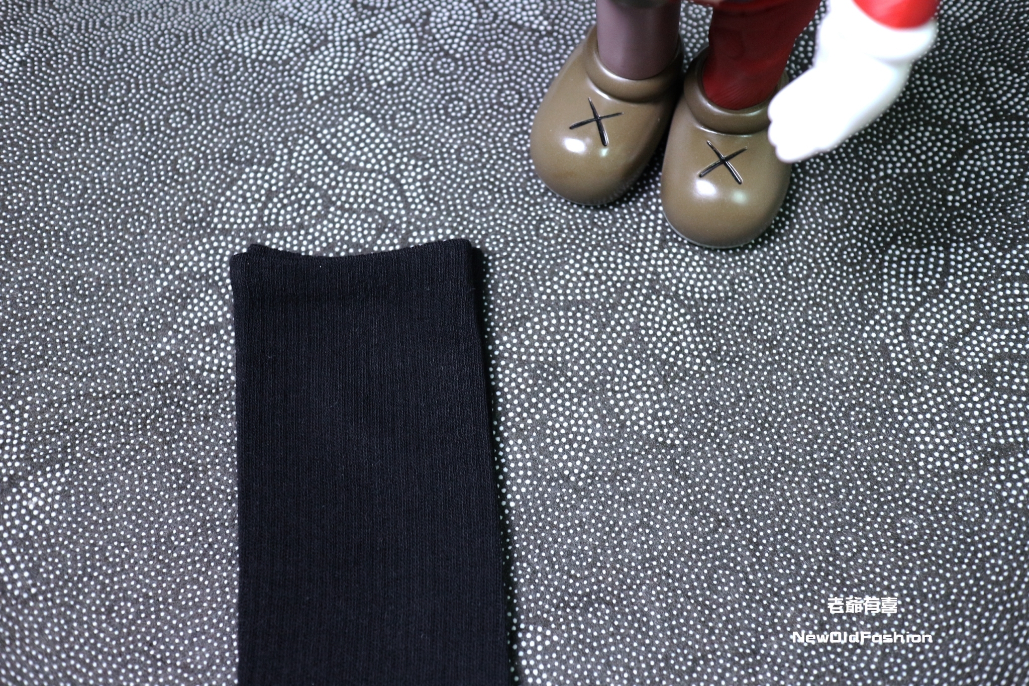 『新品上市』重磅全素高筒襪