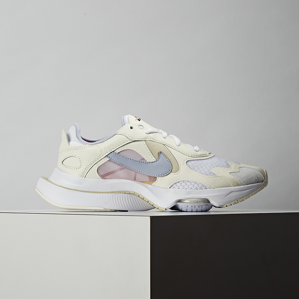 nike air zoom division women's shoe