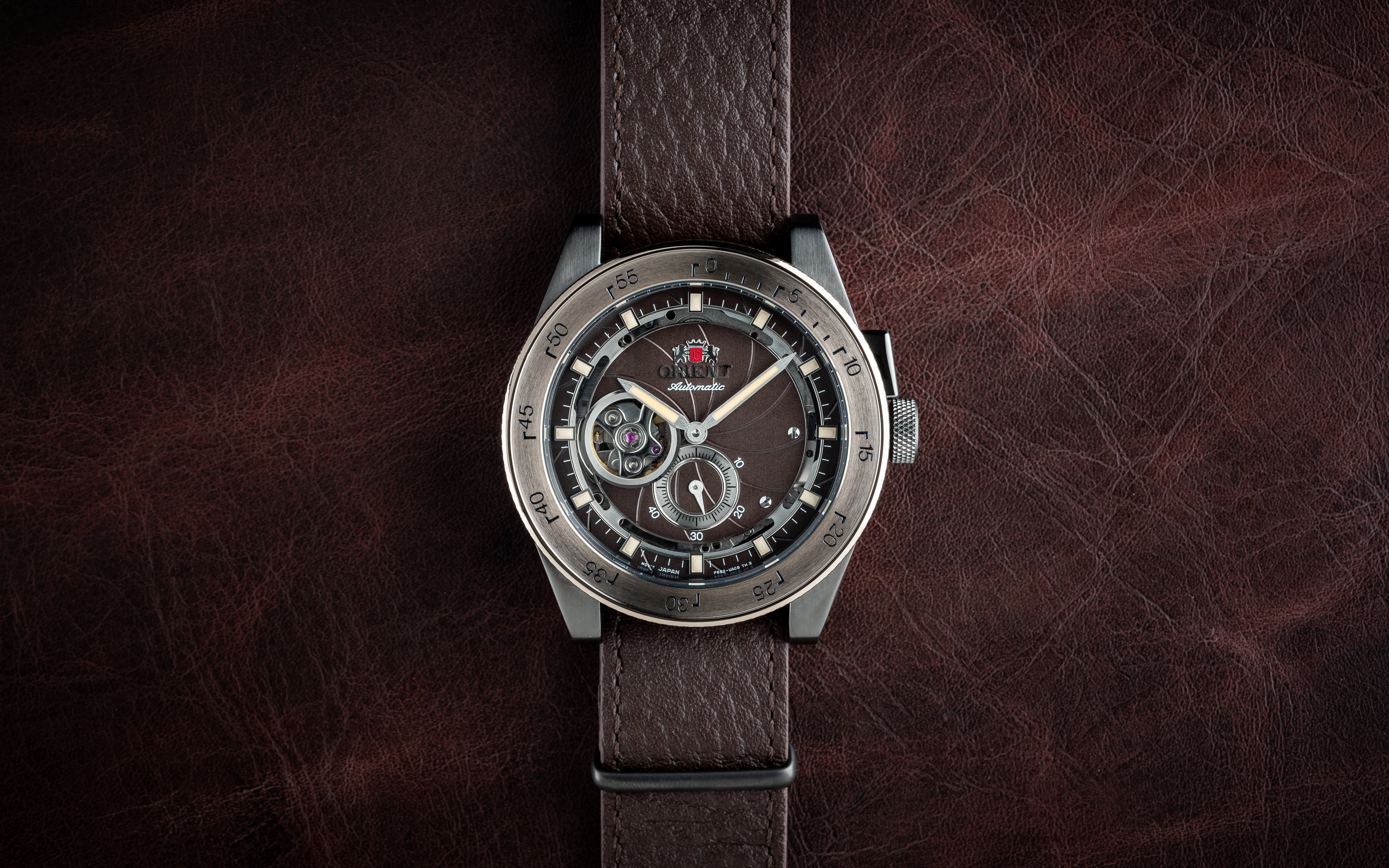 Retro Future Camera - Brown Dial