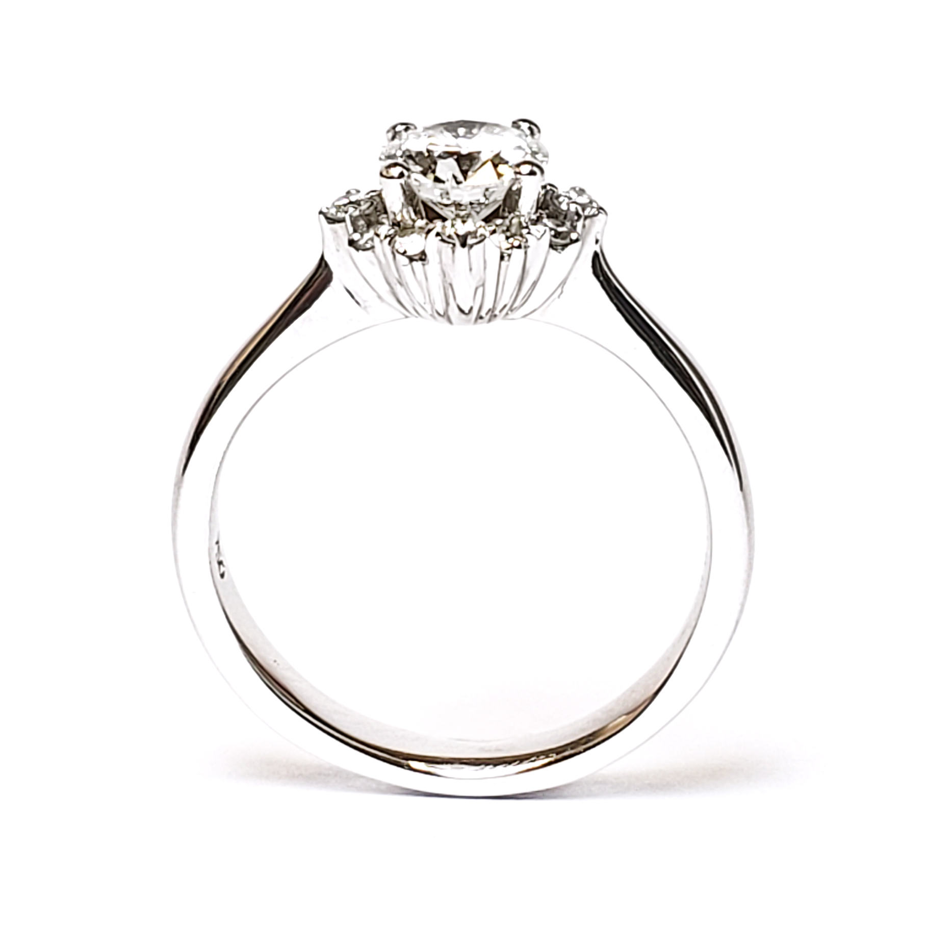 18k 白金天然鑽石菱形圍石戒指托