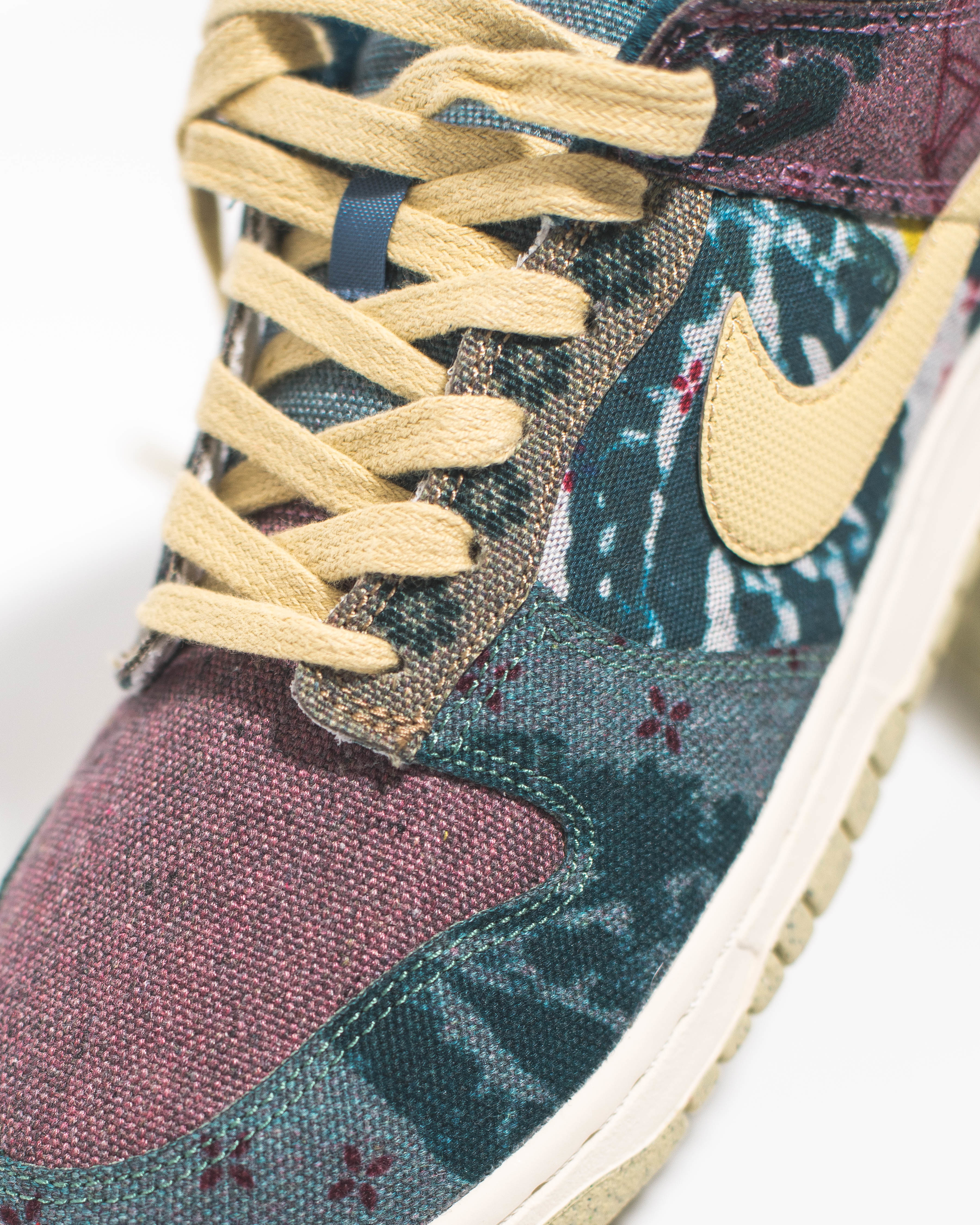 sb dunk low lemon wash