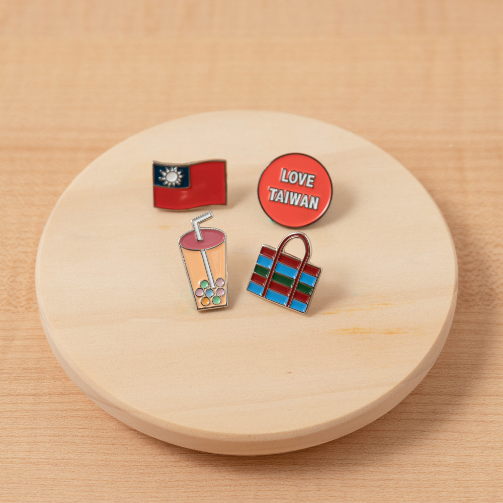 LAI HAO】Taiwanese small metal badge|LAI HAO Gift