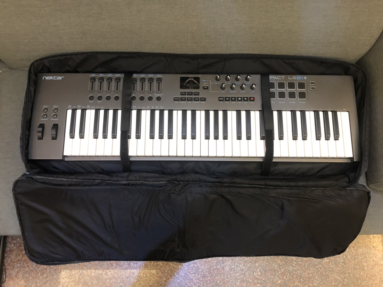 合成器袋/電子琴袋-10mm厚度  (不含琴)