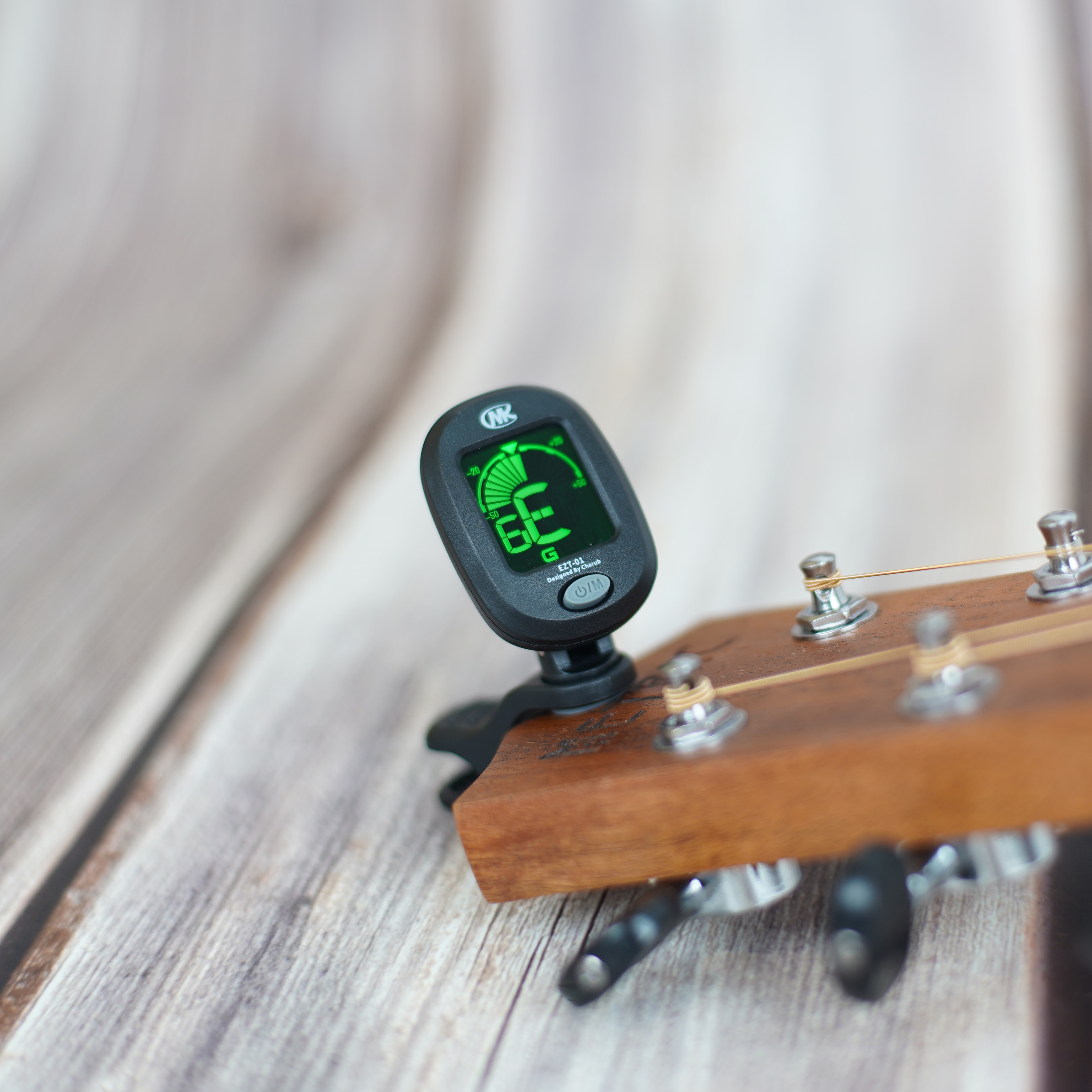 monkustom EZT-01 吉他調音器 第 3 張圖片｜三峽烏克麗麗