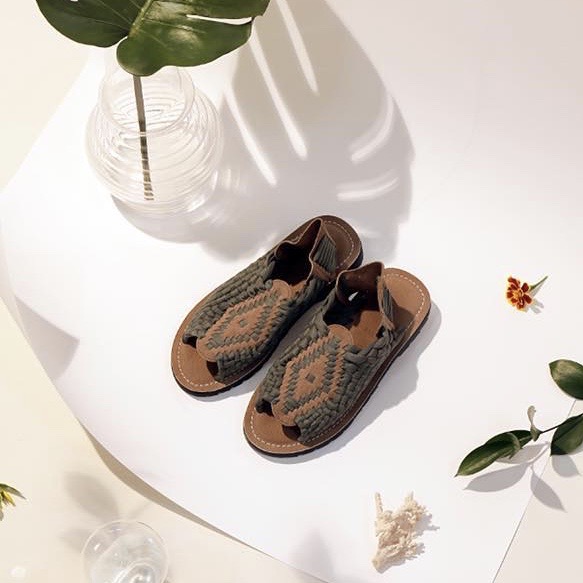 chubasco,BTS,V金泰亨,編織鞋,手工編織鞋,韓國編織鞋,涼鞋,手工涼鞋