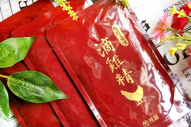 工作相當忙碌又時常作息不規律，長期下來導致精神很容易疲憊又處於很沒體力的狀態，選擇了曾國城代言的「芳茲生技-日月養生滴雞精」，是真正採用全雞滴煉非一般市售角料，低鈉香醇無腥味喝起來非常甘甜，製作過程中也完全不添加一滴水，品質很讓人放心。