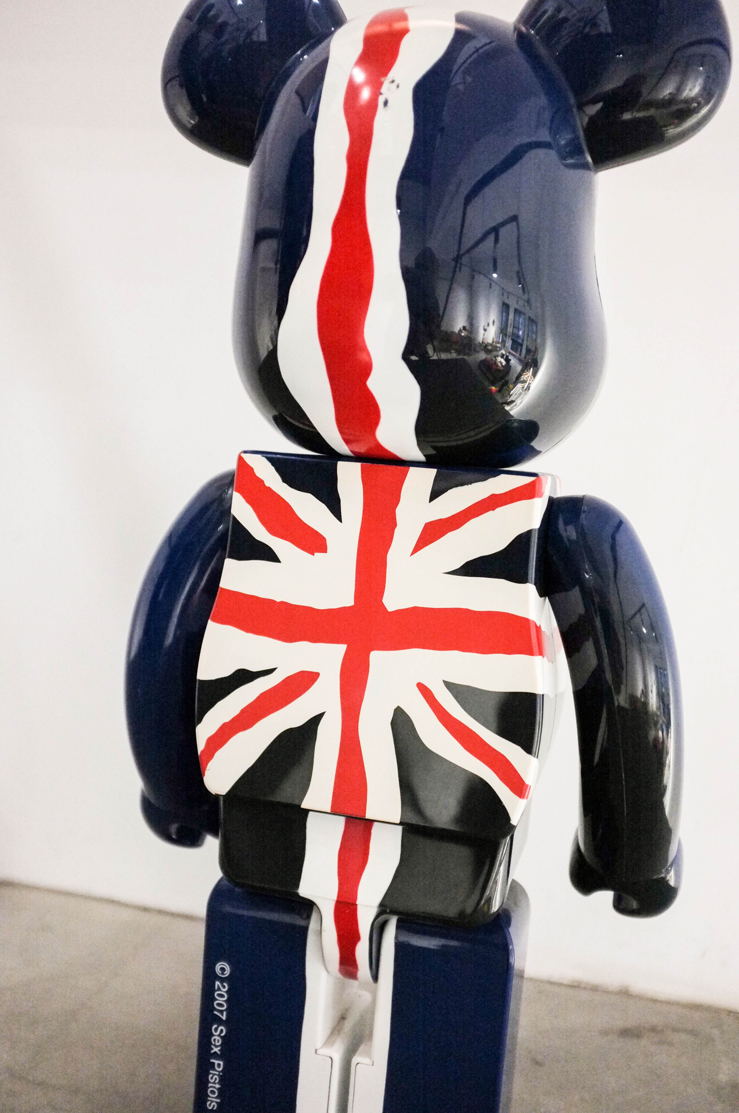 車庫服飾】Bearbrick 1000% Sex Pistols God Save The Queen 性手