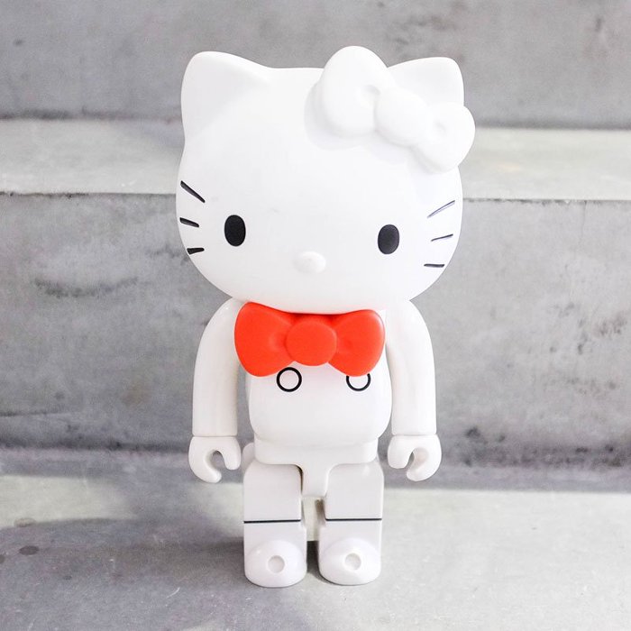 【車庫服飾】收藏品出售 BEARBRICK MEDICOM TOY 400% HELLO KITTY QUOLOMO熊
