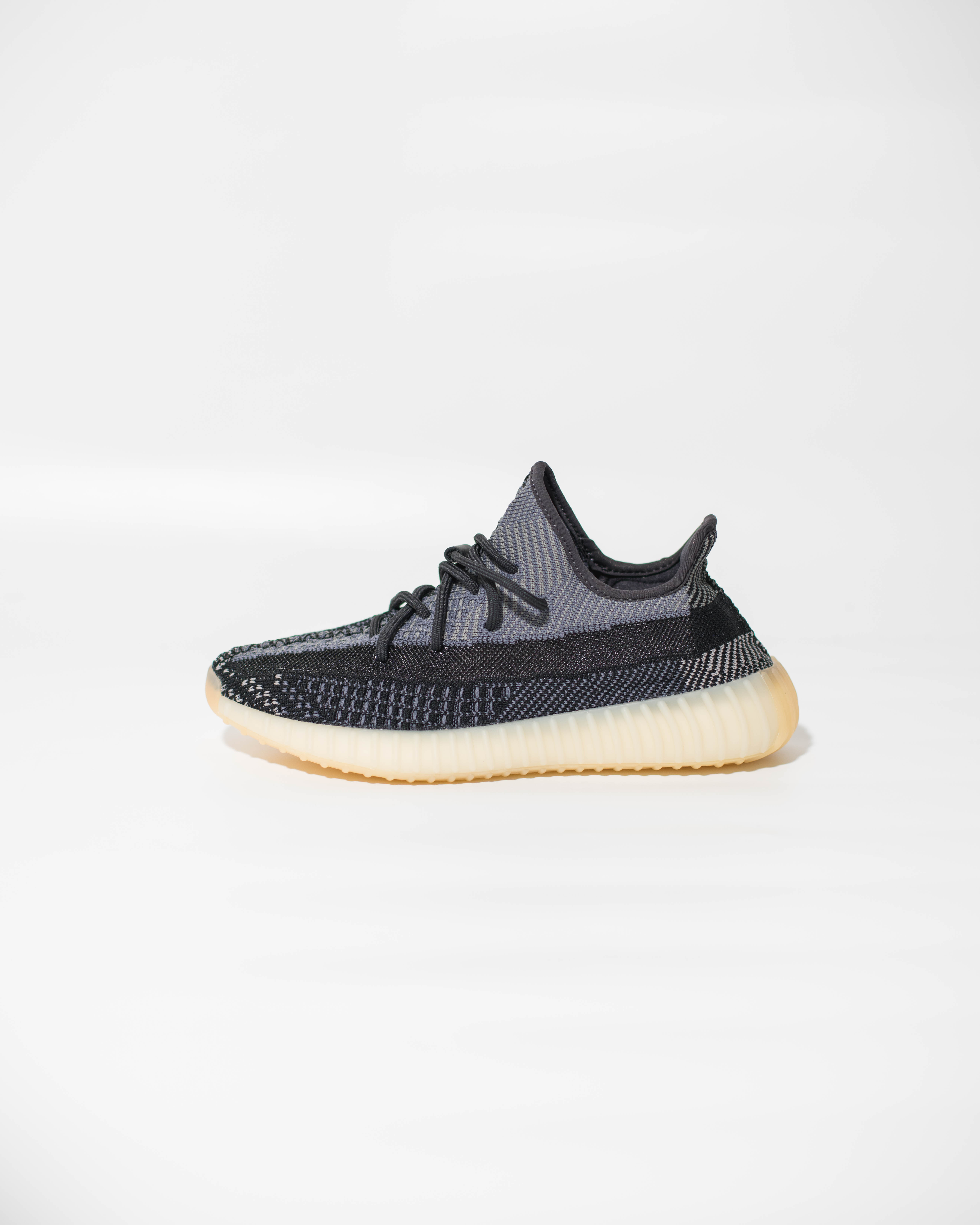 [現貨]  Yeezy Boost 350v2 "Asriel / Carbon" FZ5000