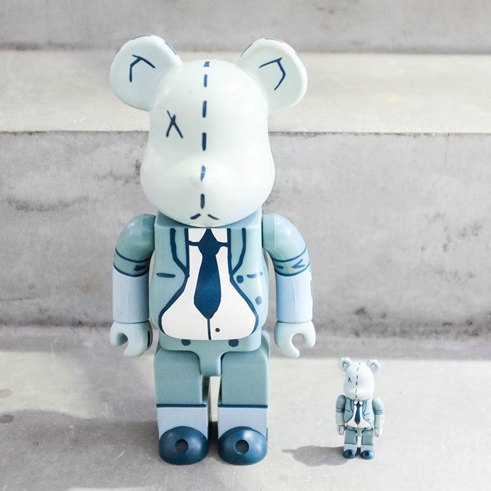 【車庫服飾】收藏品出售 BEARBRICK MEDICOM TOY 400% 100% Kozik 西裝領帶熊