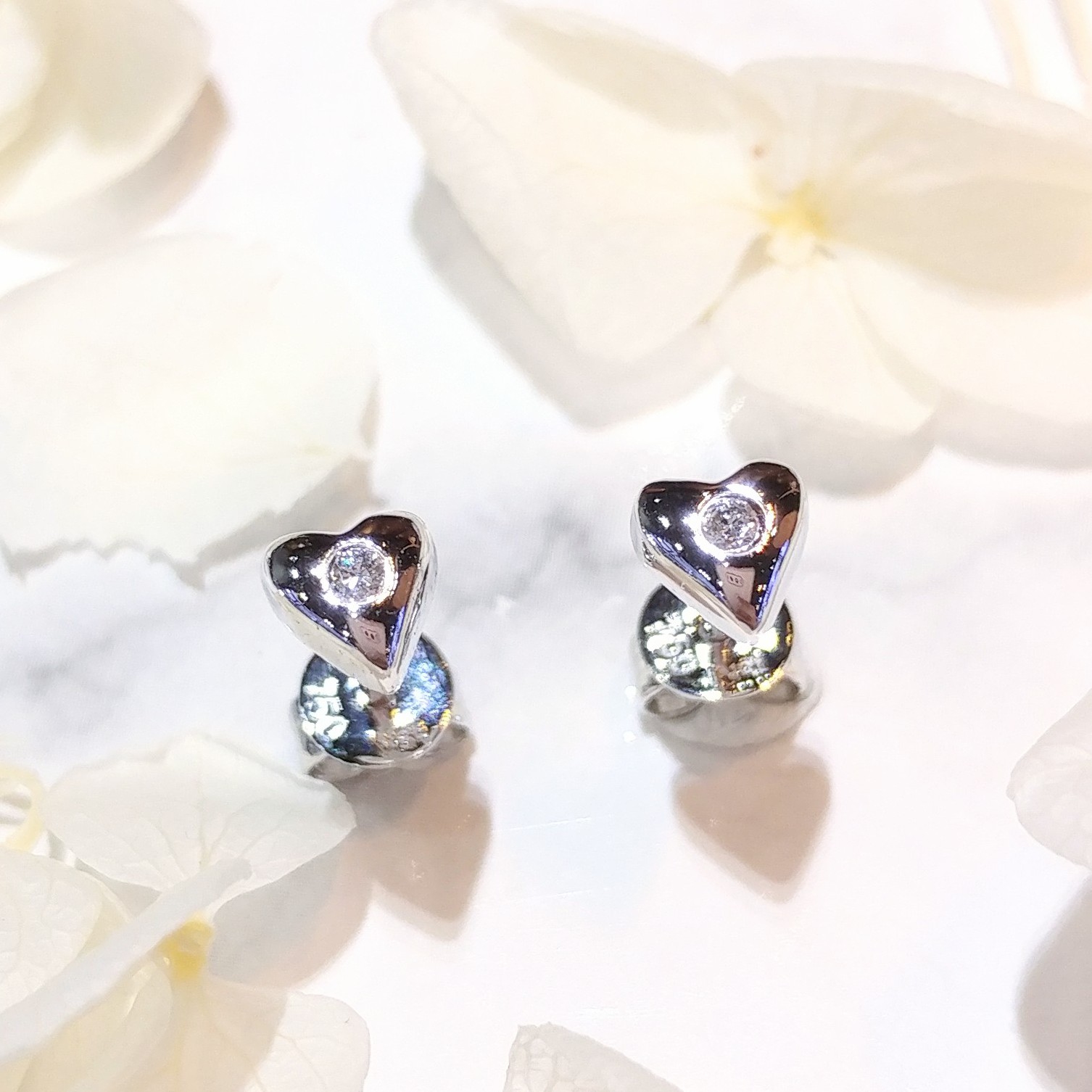 全新18K白金【主石5份鑽石】耳環