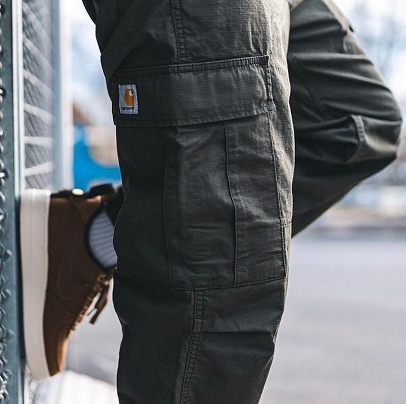 2025AW Carhartt WIP Aviation Pant Cypress 軍裝 工裝 綁帶 L30 口袋褲 長褲 軍綠色 現貨 I032468