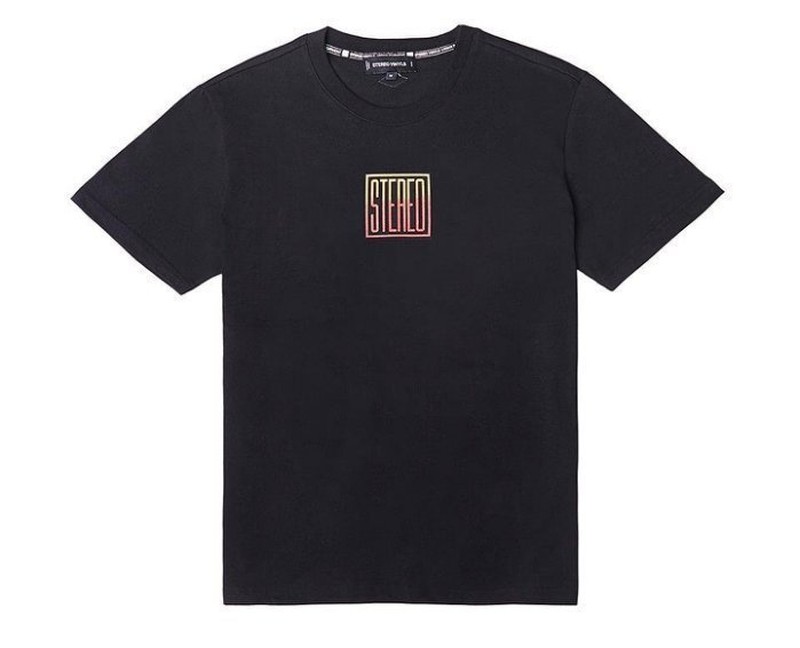 STEREO VINYLS Gradient Logo T-Shirts LOGO 黑 白