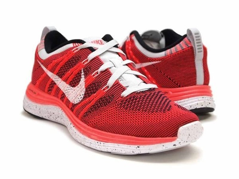 NIKE WMNS Flyknit Lunar One+ 1+ 紅 線編織 潑漆 輕量 跑鞋 554888-611 現貨