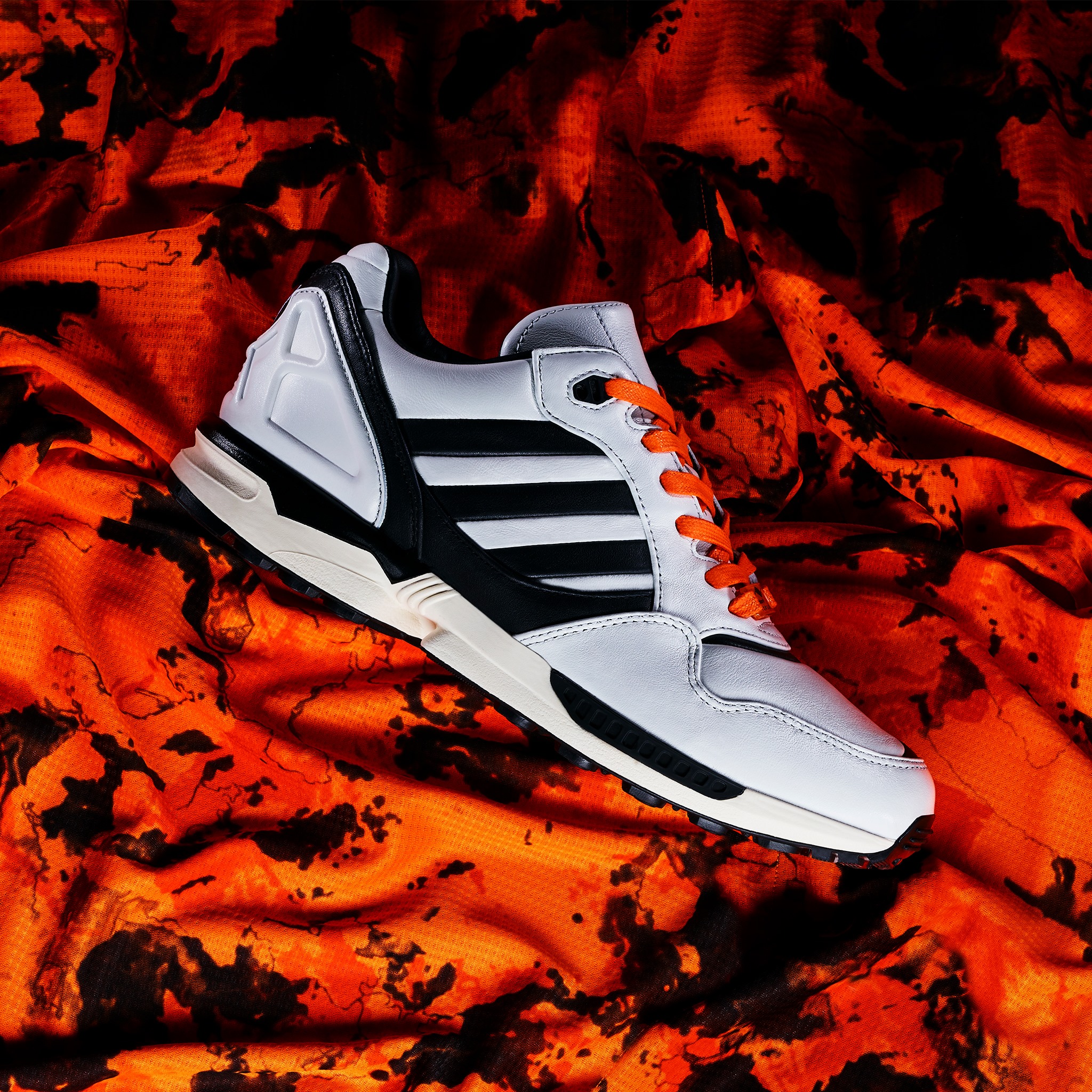 【 adidas ZX6000 "JUVENTUS" A-ZX Series限定鞋款 】