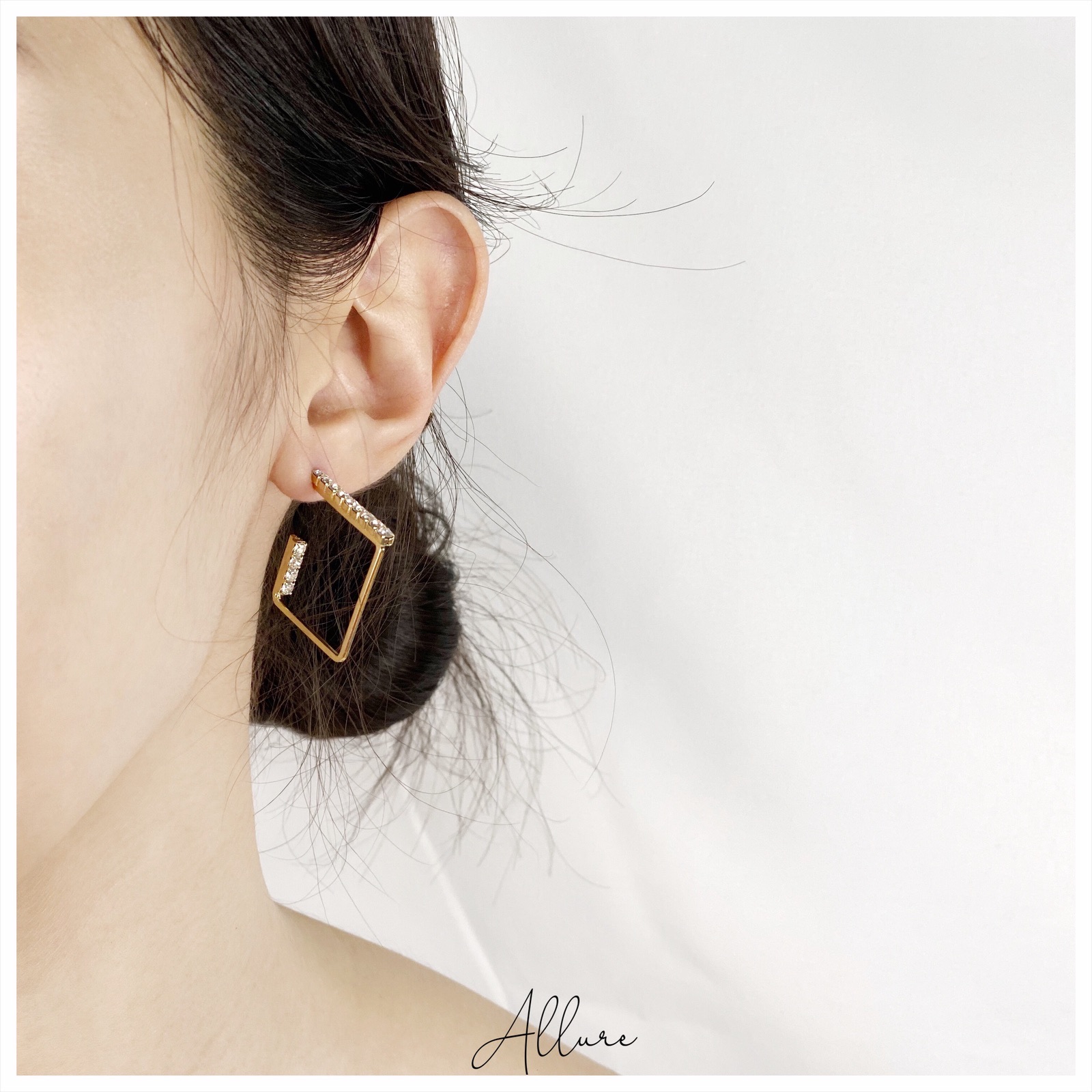 肆玥xAllure方型水鑽耳環