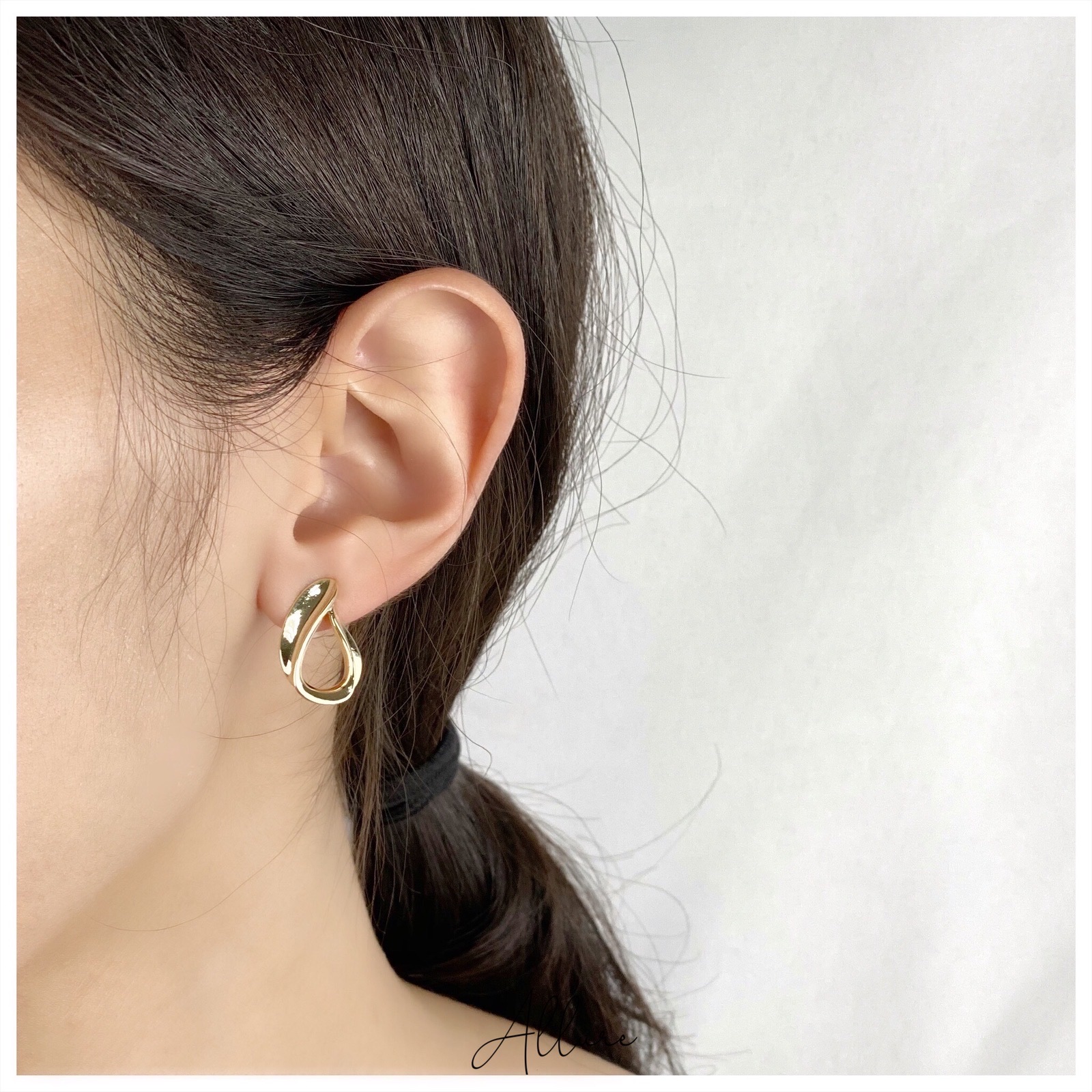 肆玥xAllure簡約交耳環