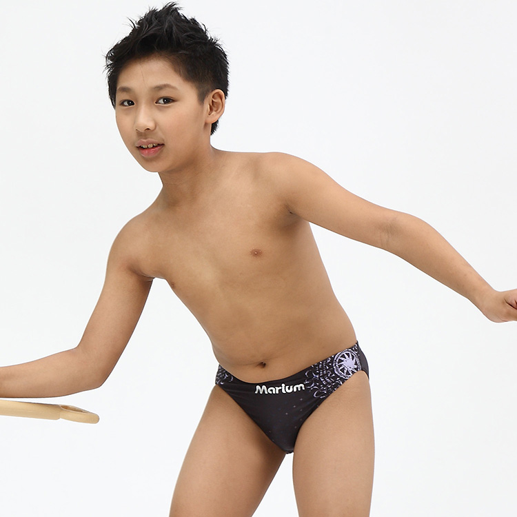 MAR-3107J 小男競賽三角泳褲