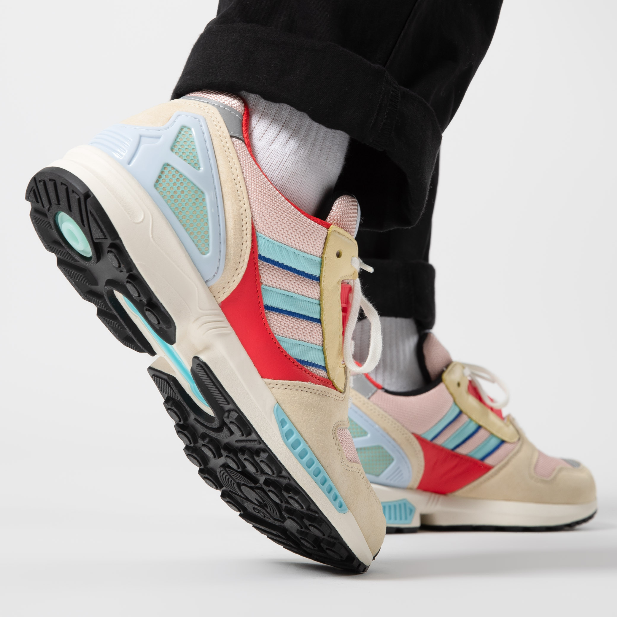 【 adidas ZX8000 VAPOUR PINK 歐洲限定鞋款 】