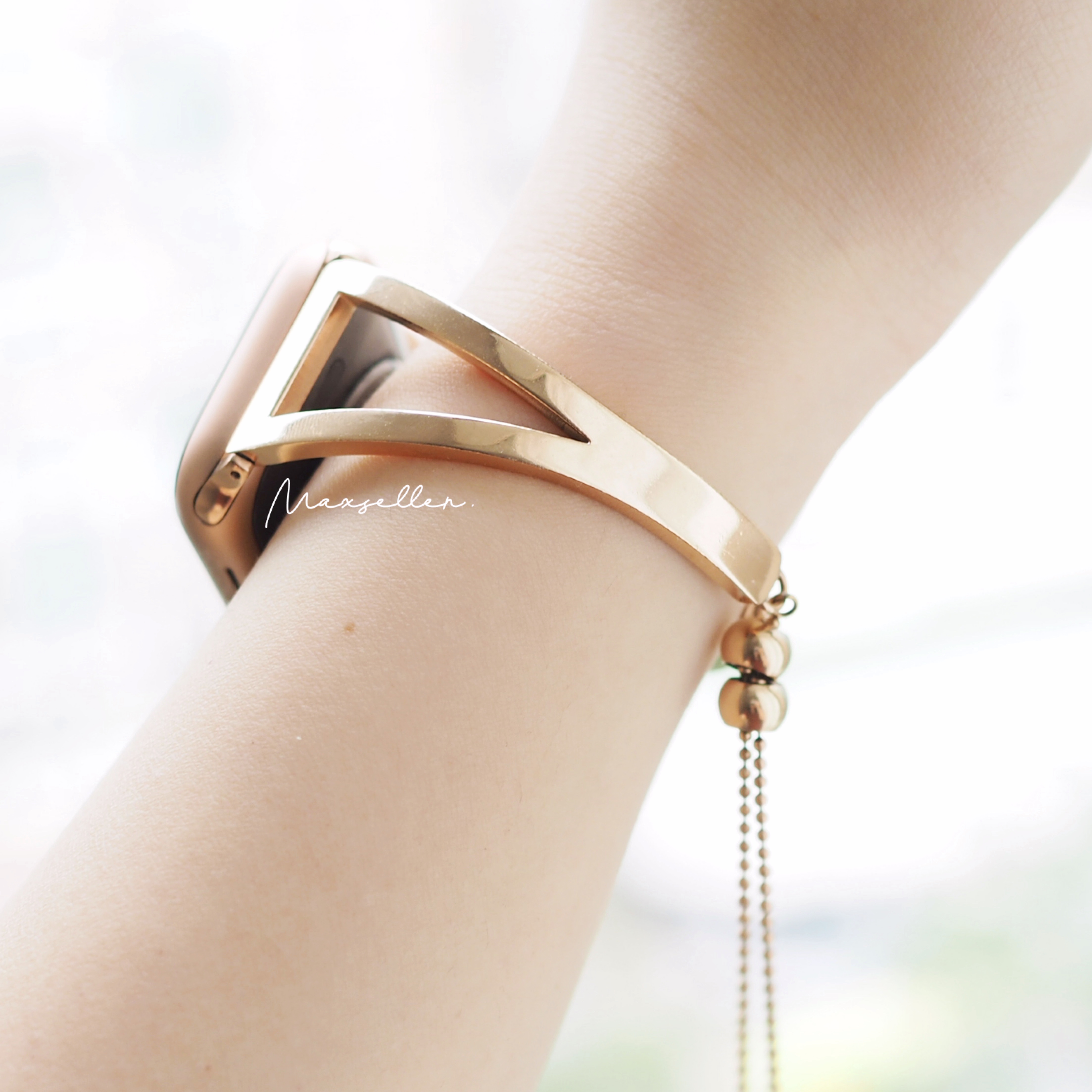 現貨｜2 色｜Apple Watch 1-8/SE 都適用！手鈪款錶帶 Adjustable bangle-style wristband