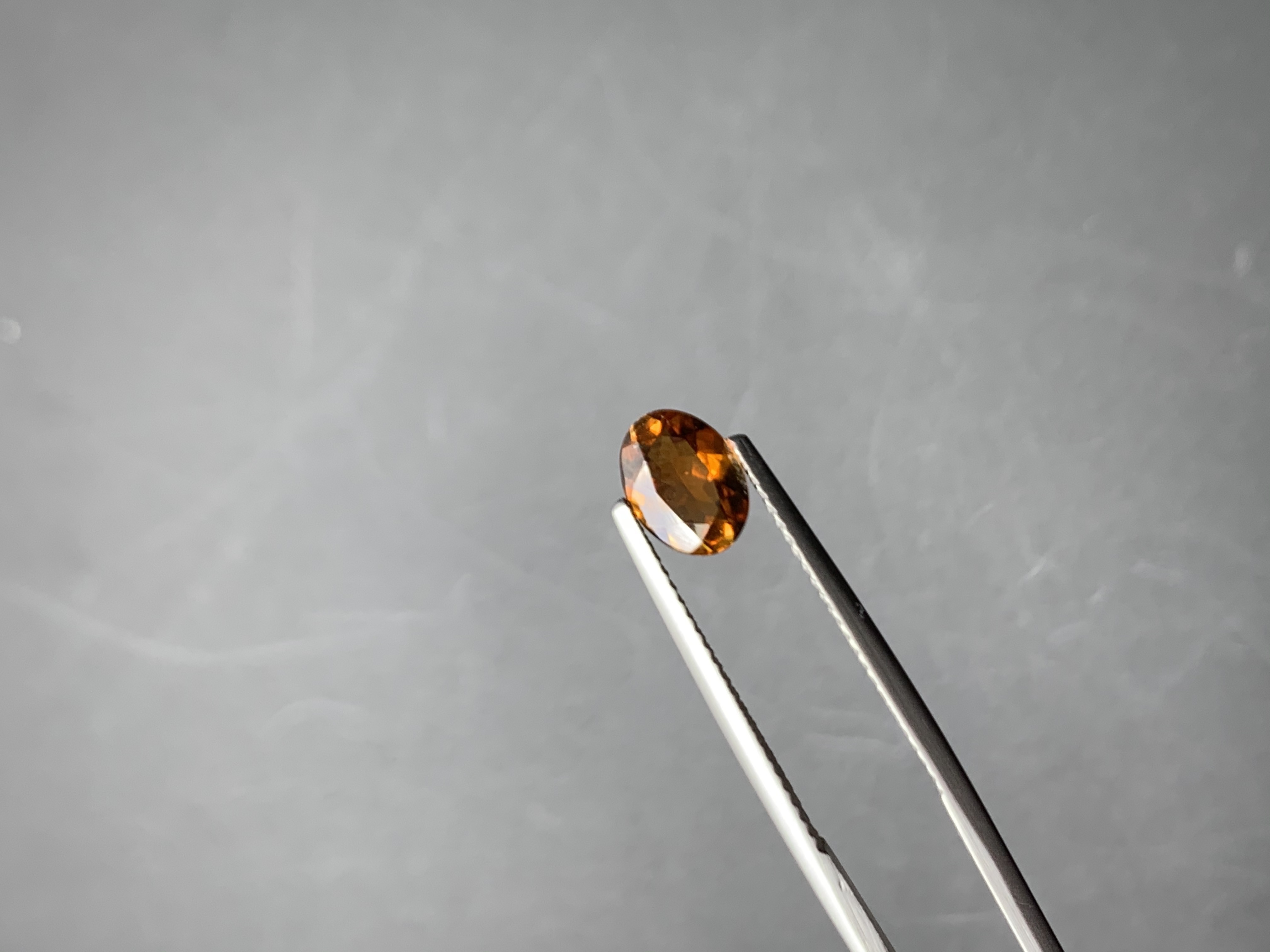 0.88ct 橢圓形橙色碧璽